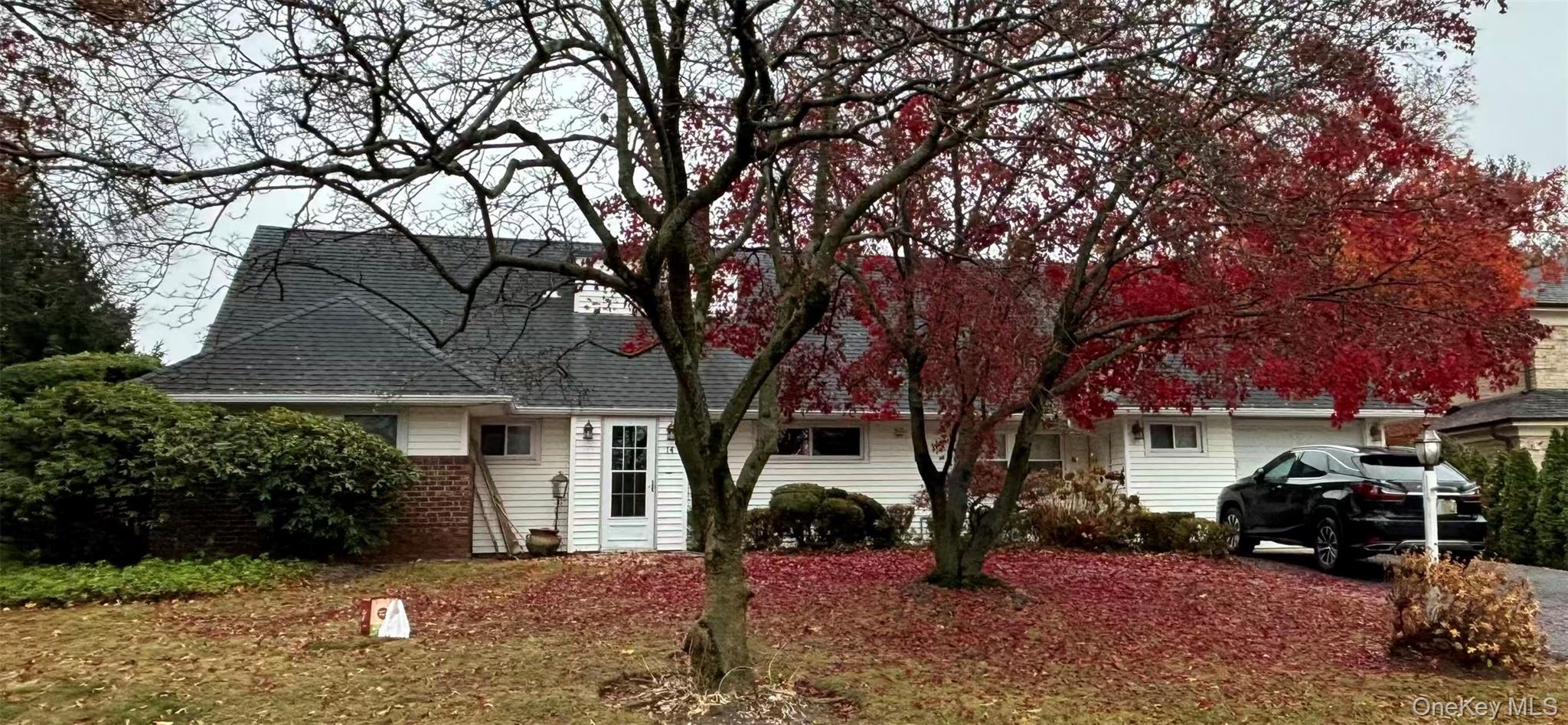 14 Peachtree Lane – For Rent photo 2