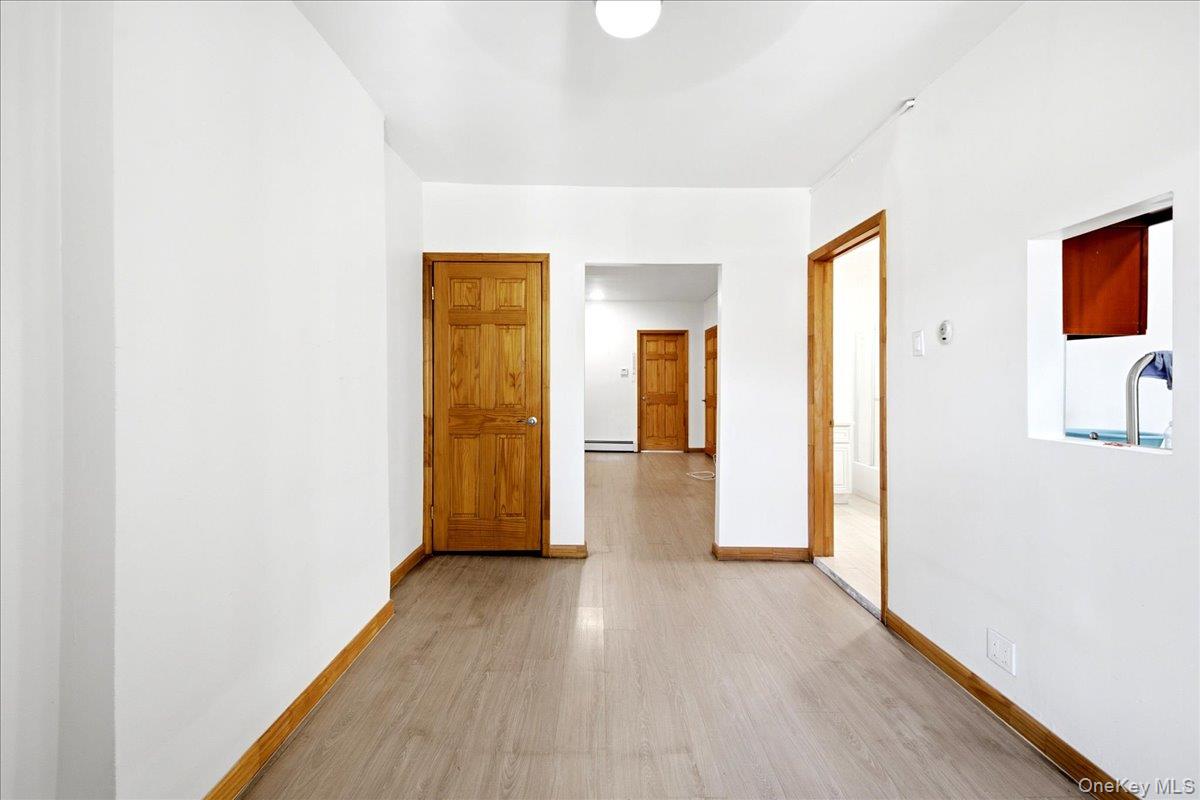1850 Unionport Road – For Rent photo 8