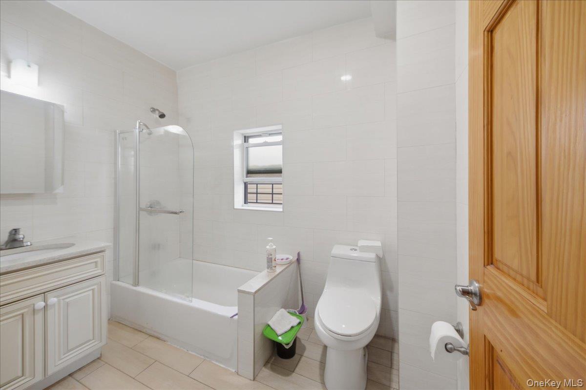 1850 Unionport Road – For Rent photo 6