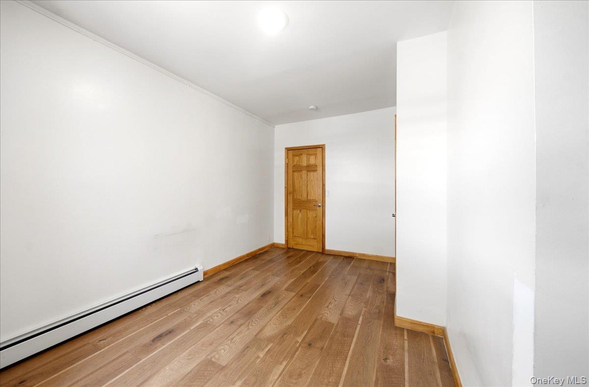 1850 Unionport Road – For Rent photo 3