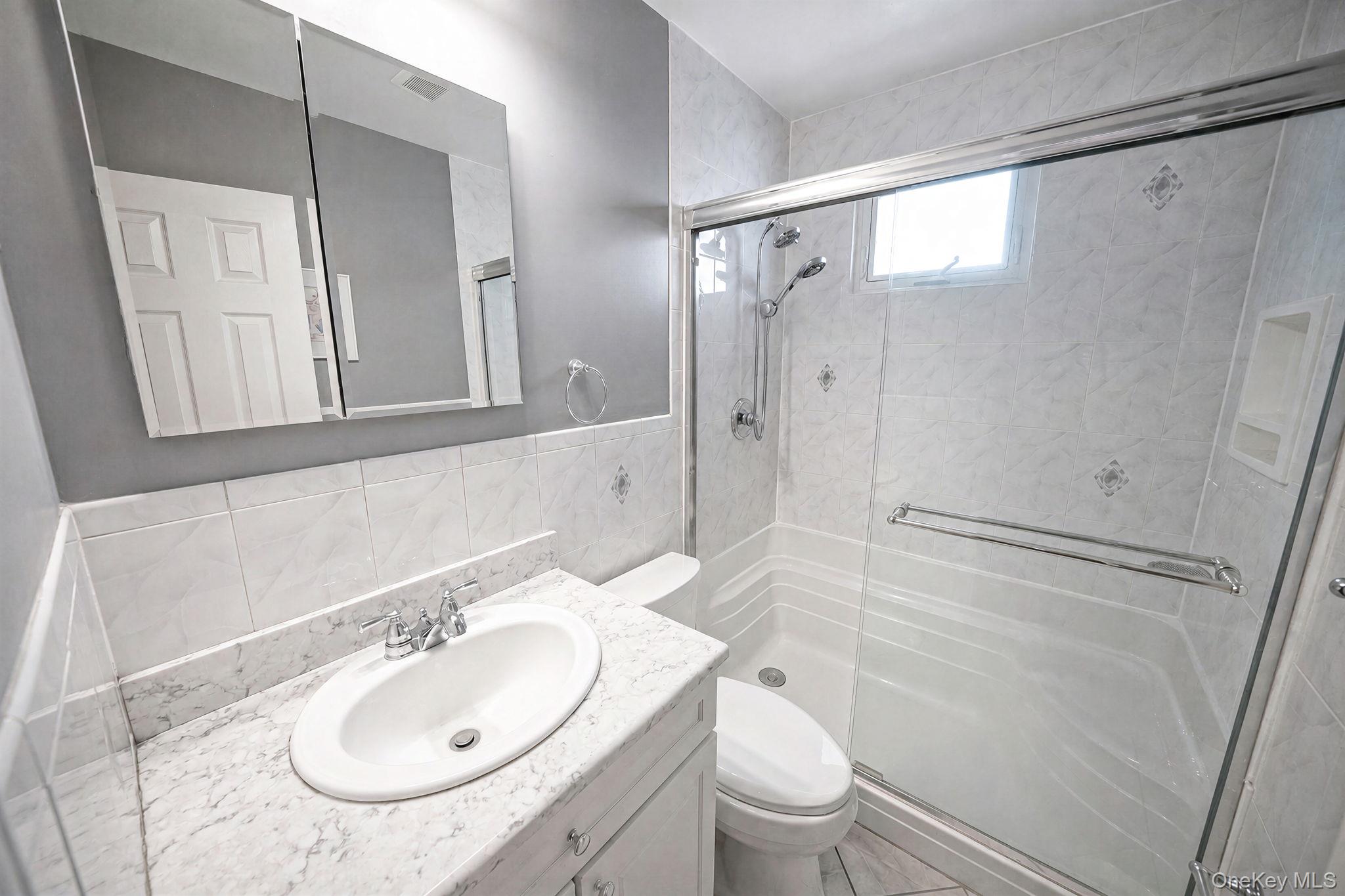 407 Argyle Road – For Sale photo 19