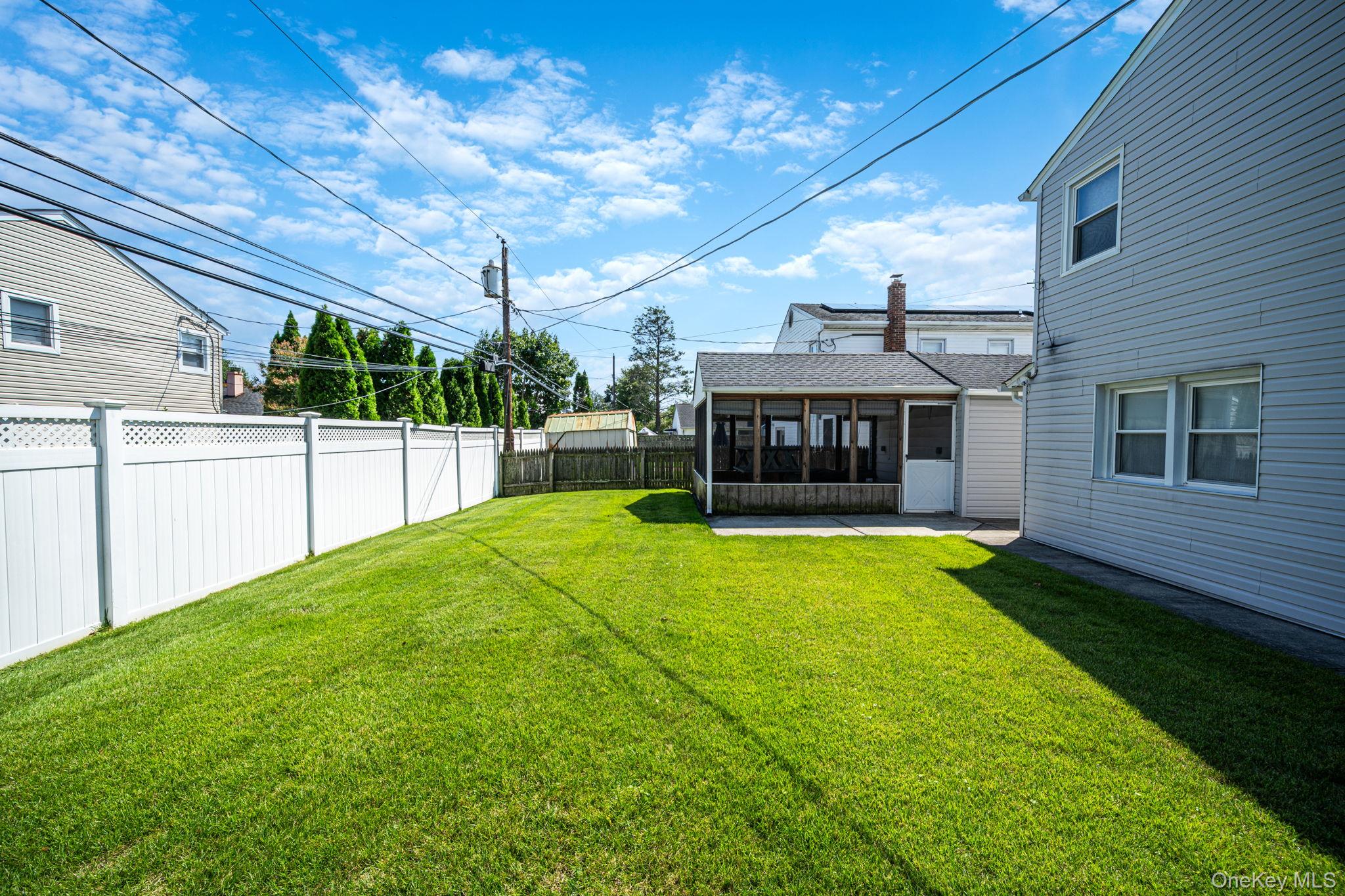 407 Argyle Road – For Sale photo 32