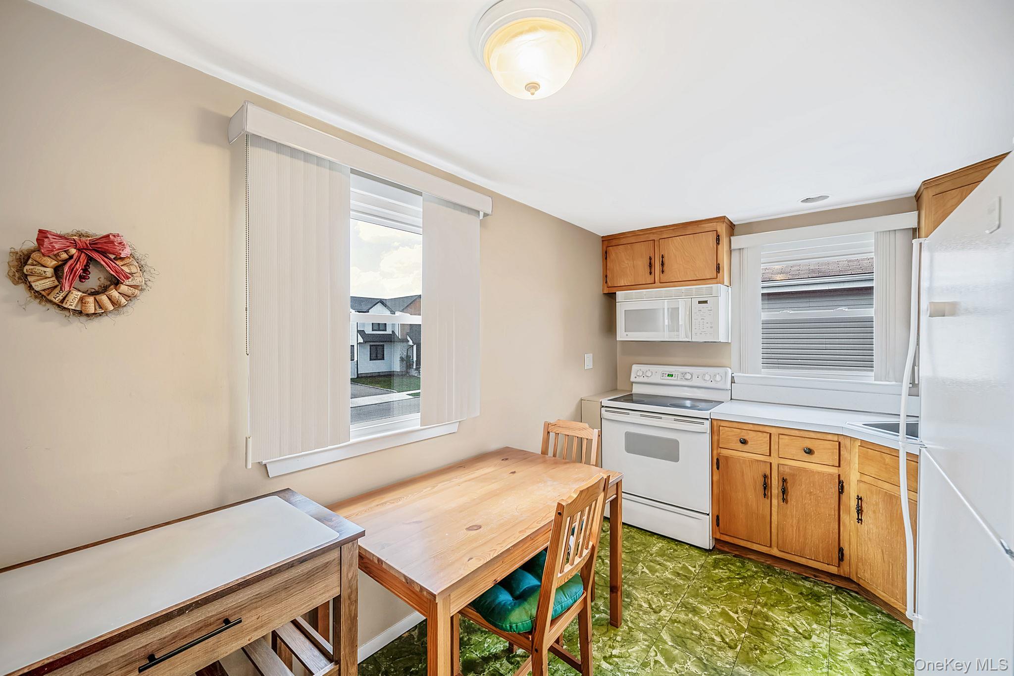 407 Argyle Road – For Sale photo 24