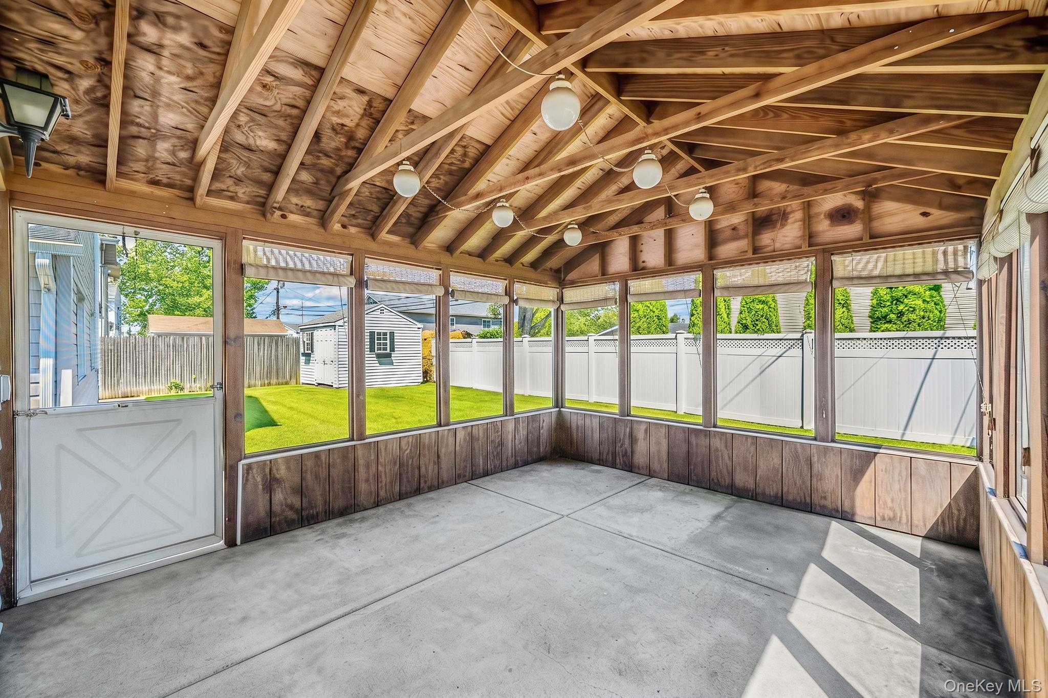 407 Argyle Road – For Sale photo 35