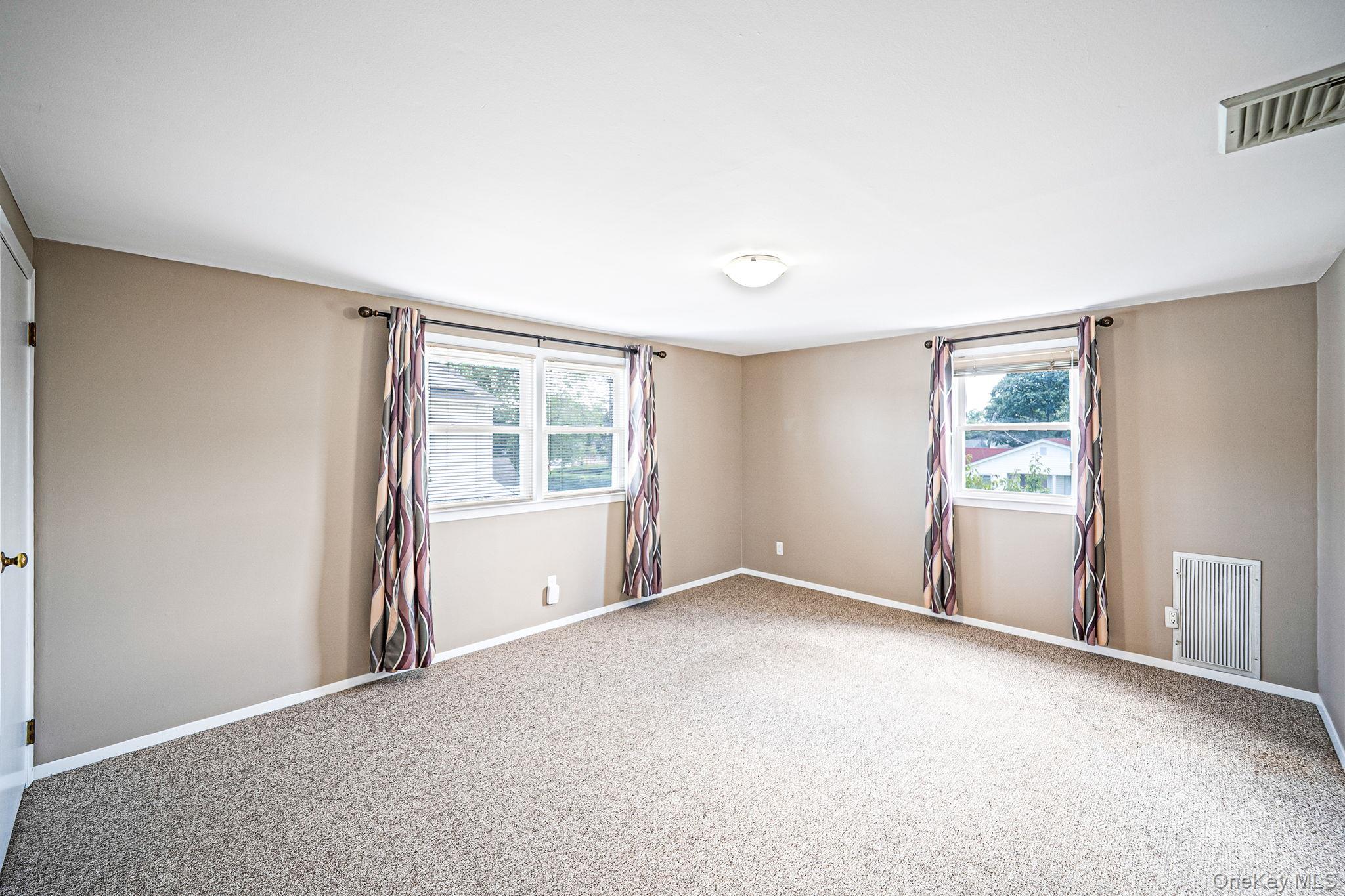 407 Argyle Road – For Sale photo 22
