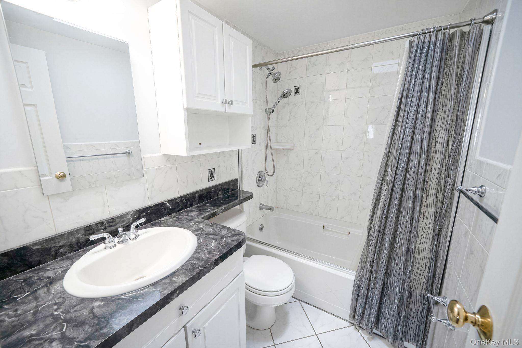 407 Argyle Road – For Sale photo 28