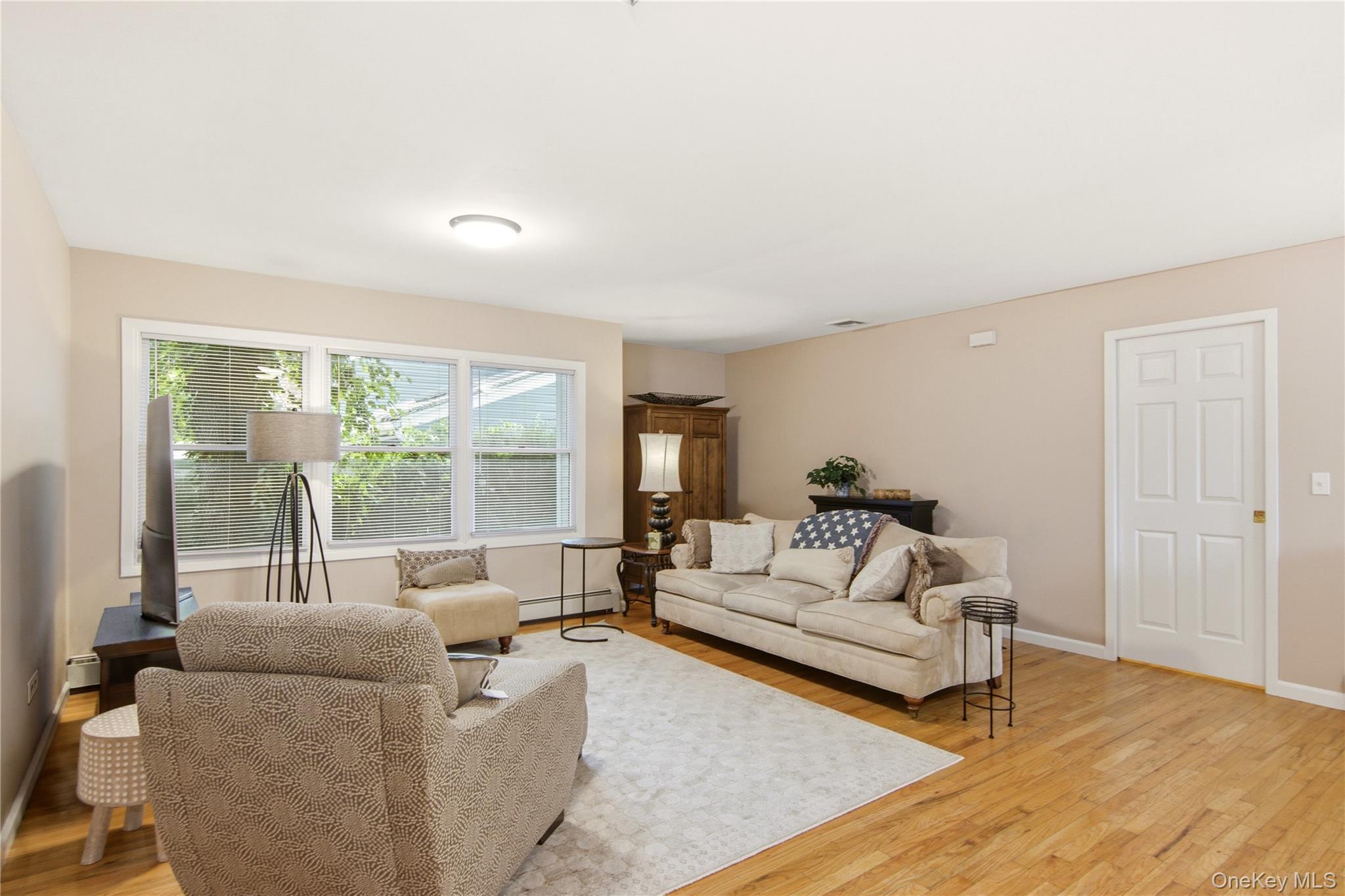 301 Laurel Road – For Sale photo 6