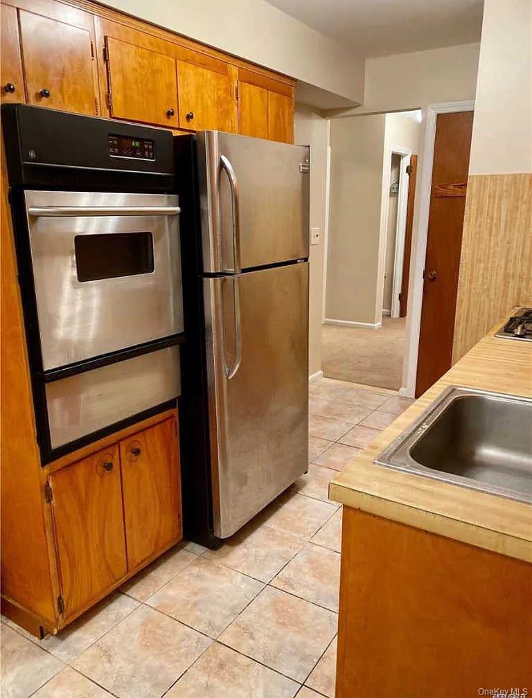 150-44 17 Th Ave – For Rent photo 9