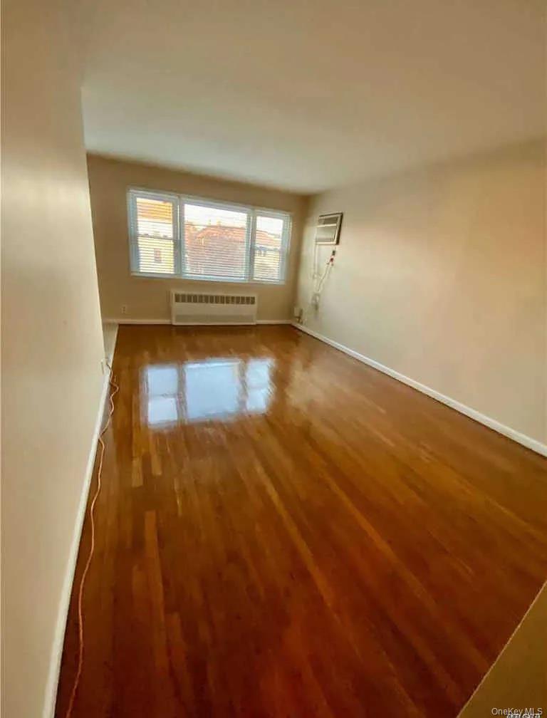 150-44 17 Th Ave – For Rent photo 7