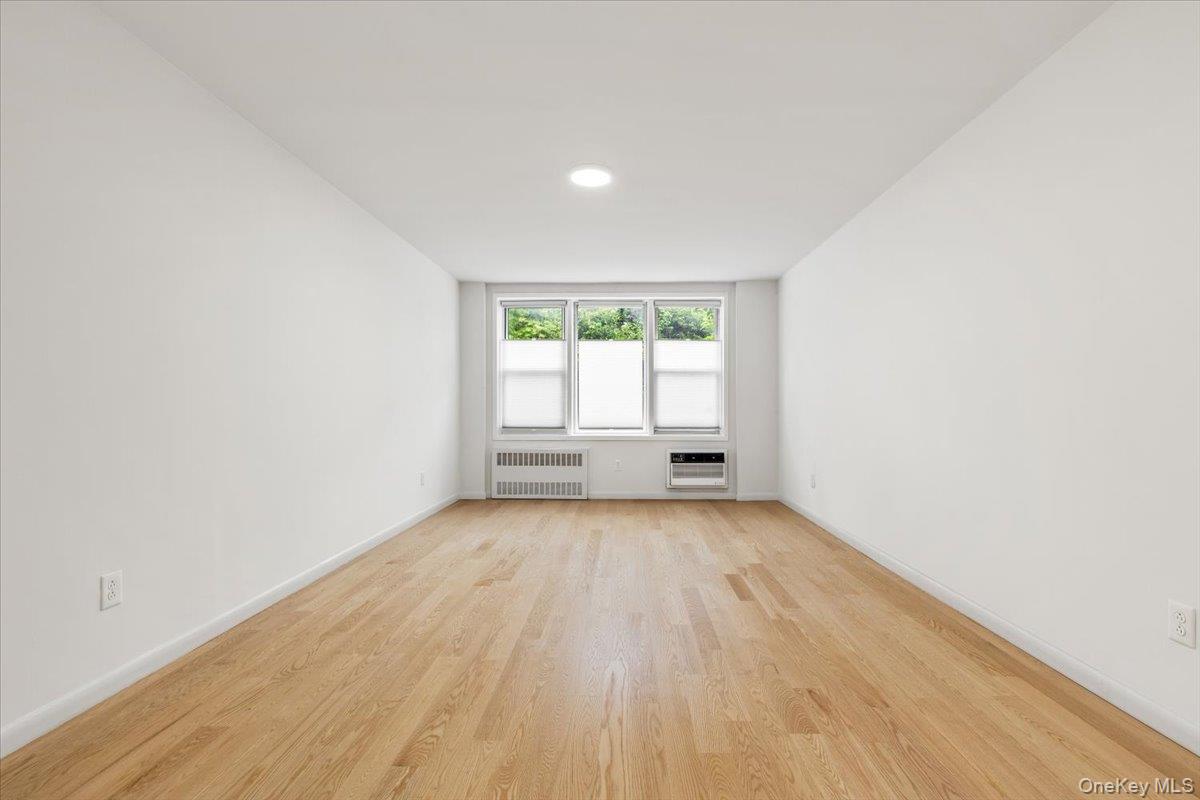 601 Kappock Street, Unit 1P photo 9