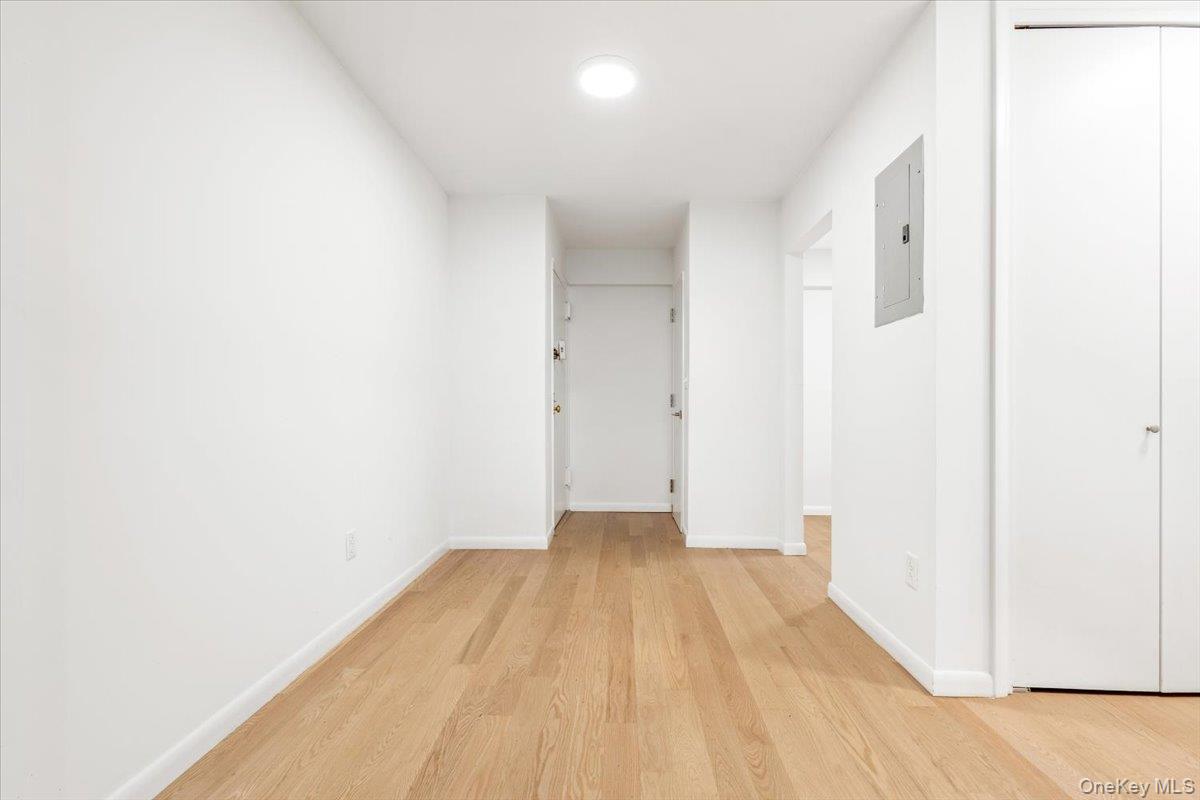601 Kappock Street, Unit 1P photo 4