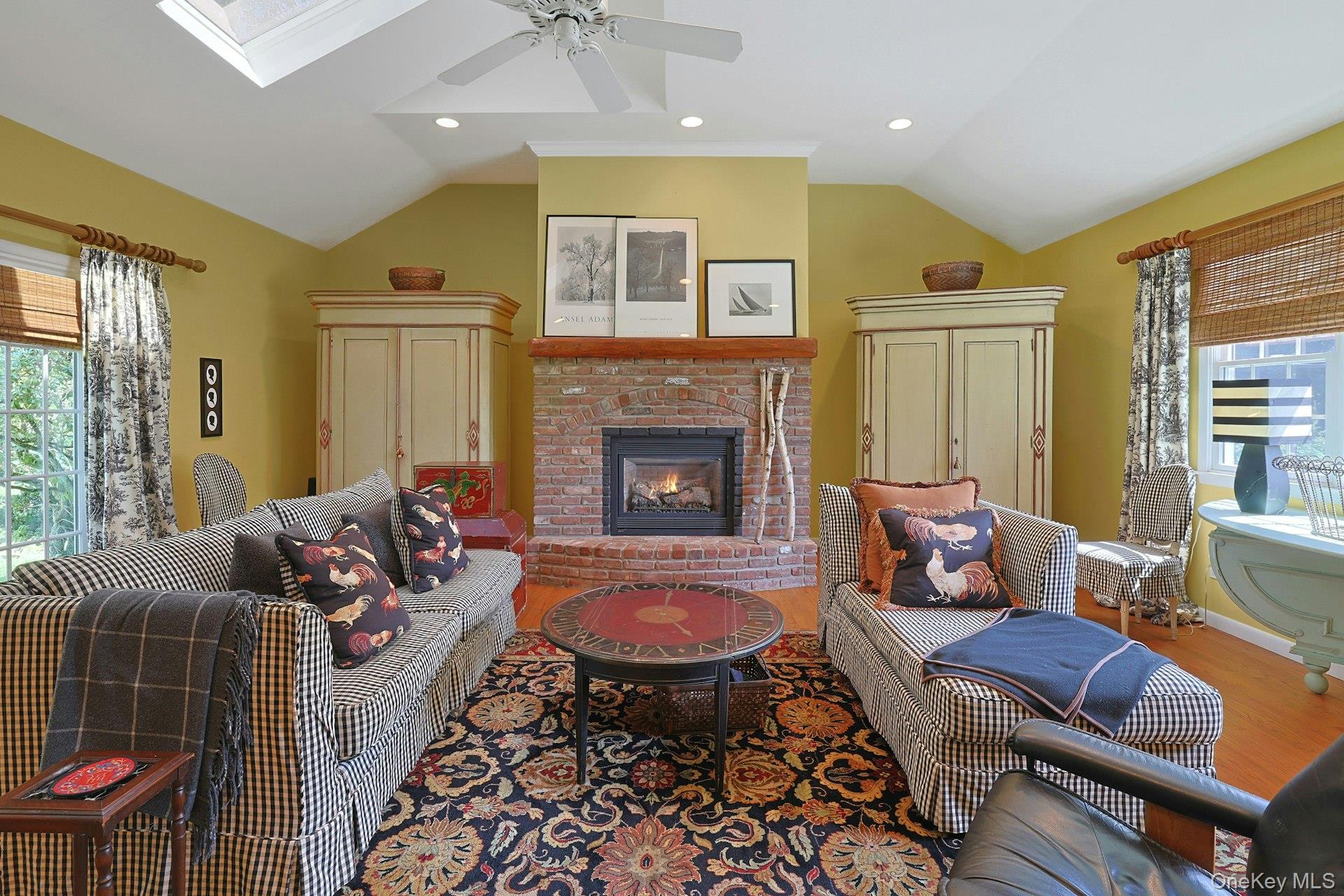 35 Grandview Avenue – For Sale photo 25