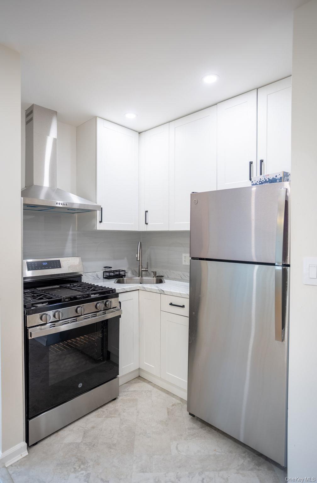 70-24 Utopia Parkway – For Sale photo 7