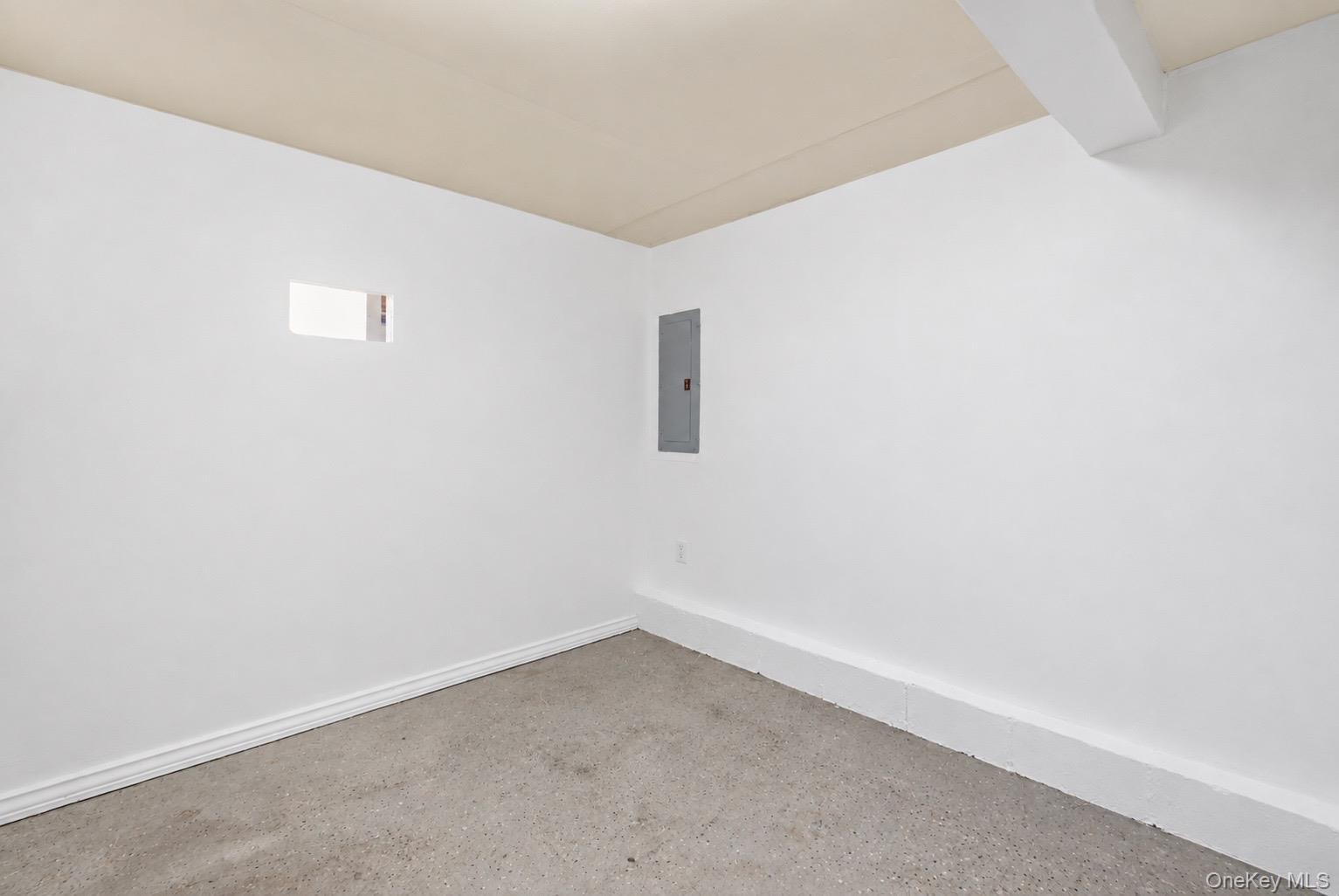 38 Golden Gate Drive – For Sale photo 18