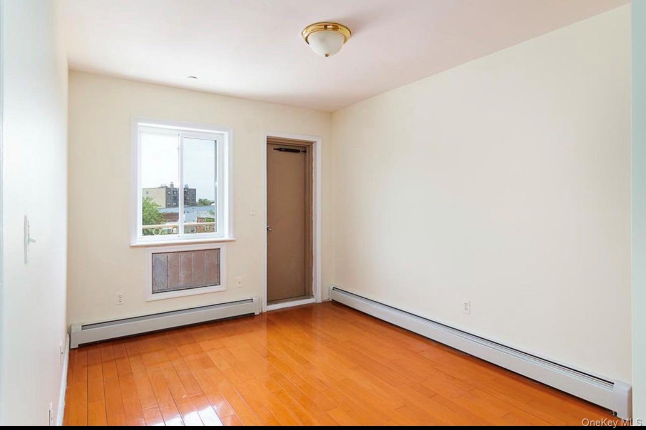 54-14 111 Street – For Sale photo 4
