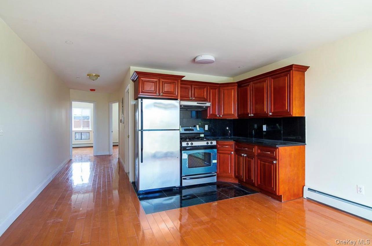 54-14 111 Street – For Sale photo 3