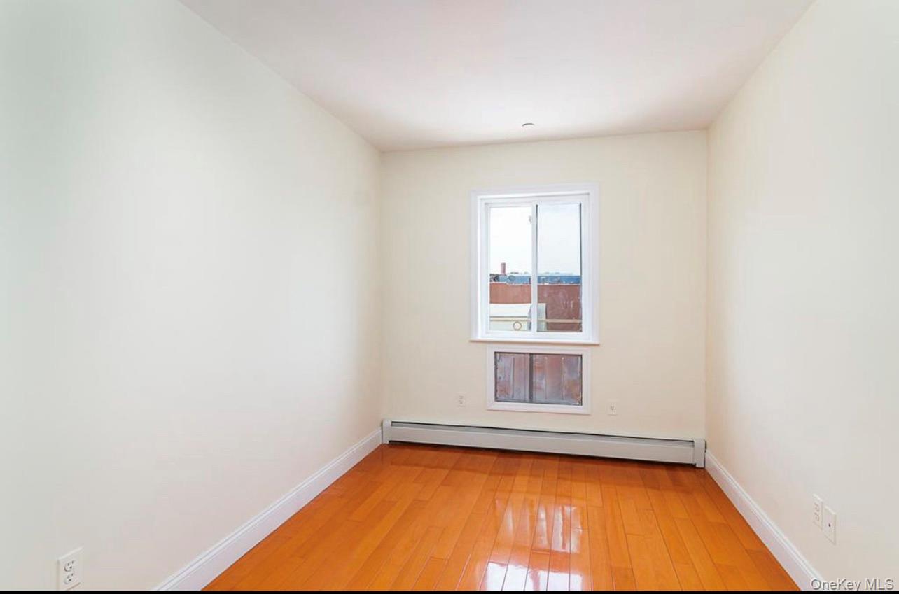54-14 111 Street – For Sale photo 5