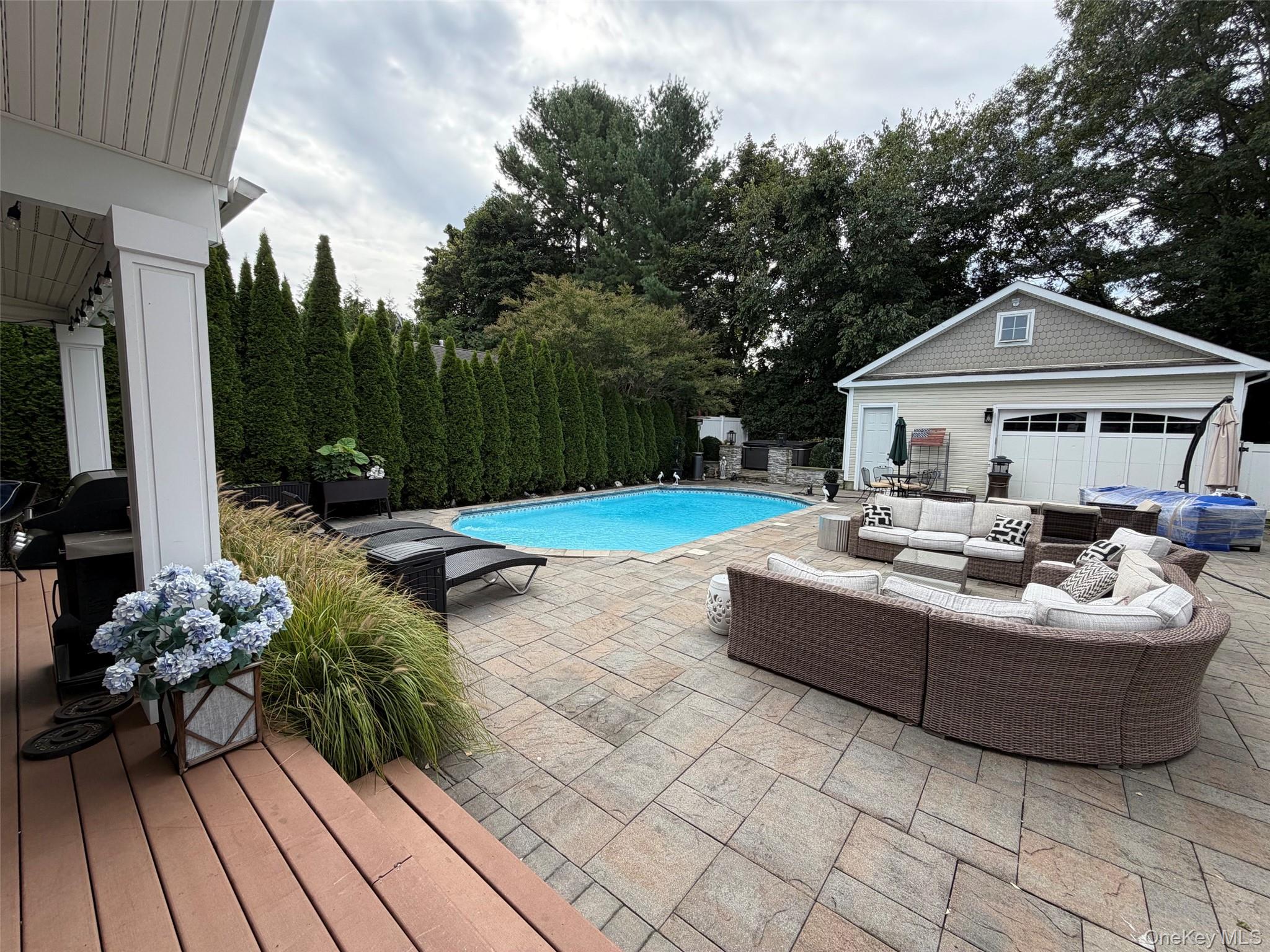 59 Meadowbrook Road – For Sale photo 33