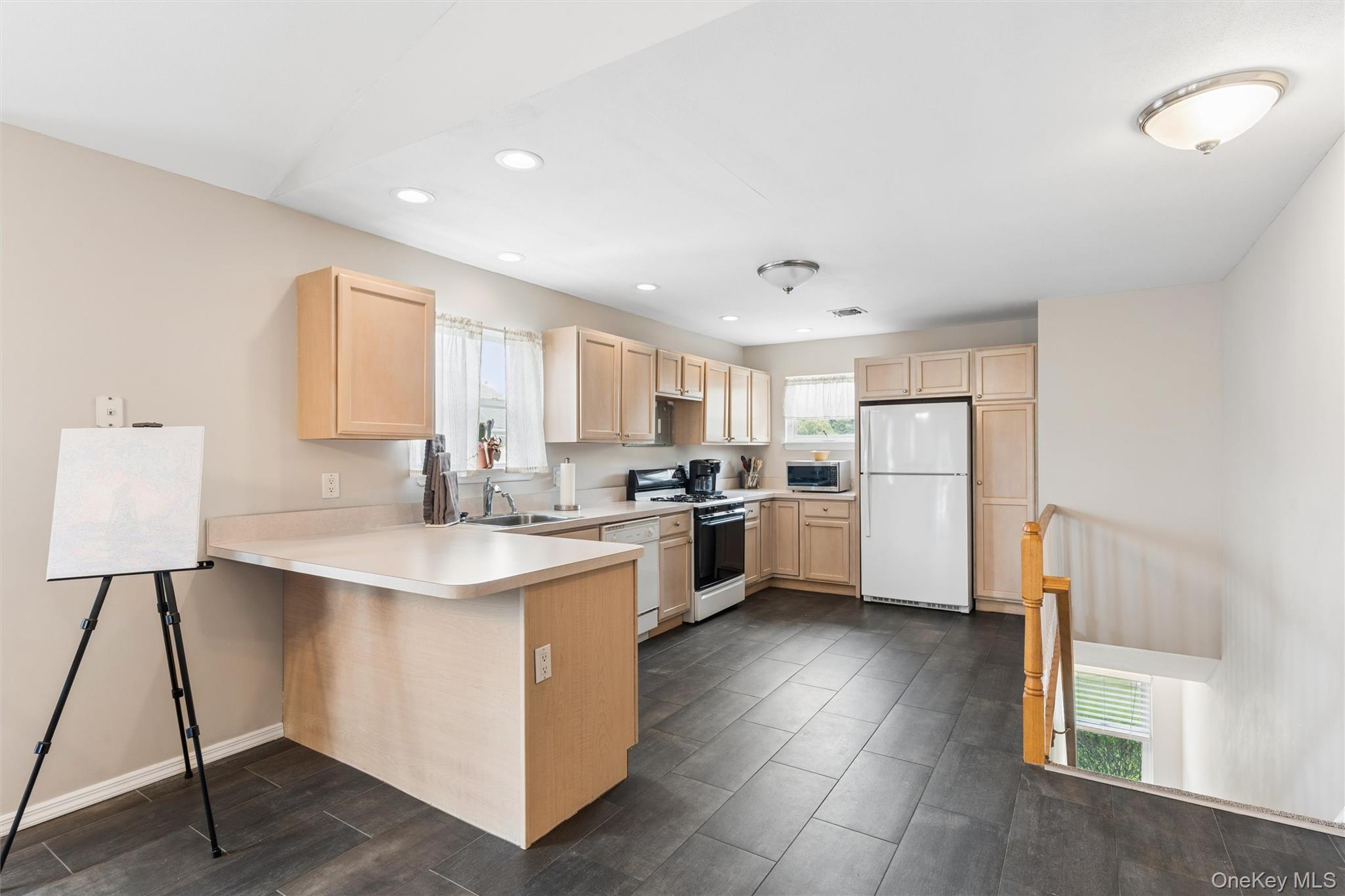 3002 Willow Pond Drive – For Rent photo 9
