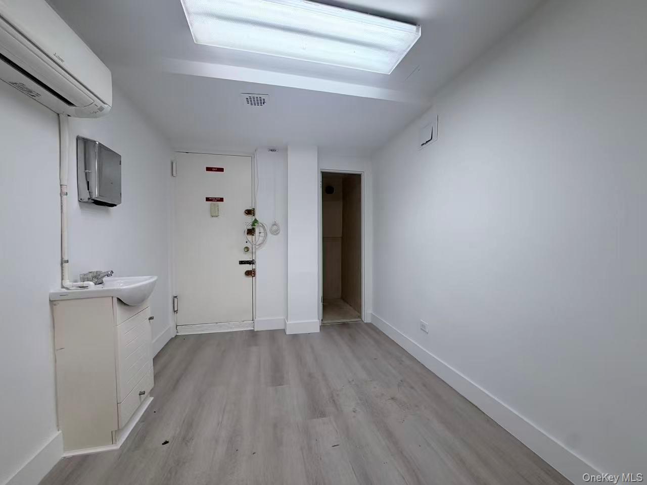 137-10 Franklin Avenue, Unit L1 photo 9