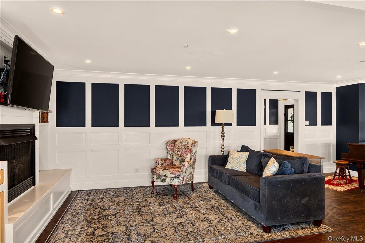 1 North Drive – For Sale photo 19