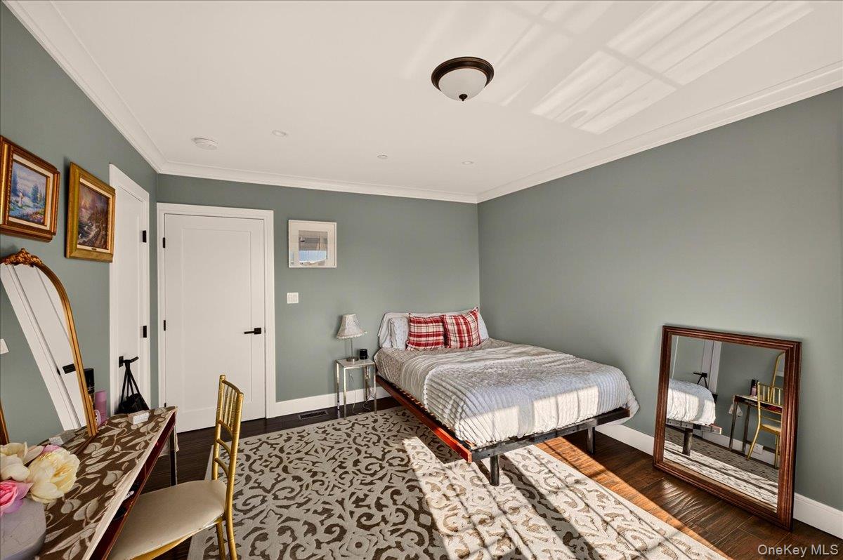 1 North Drive – For Sale photo 30