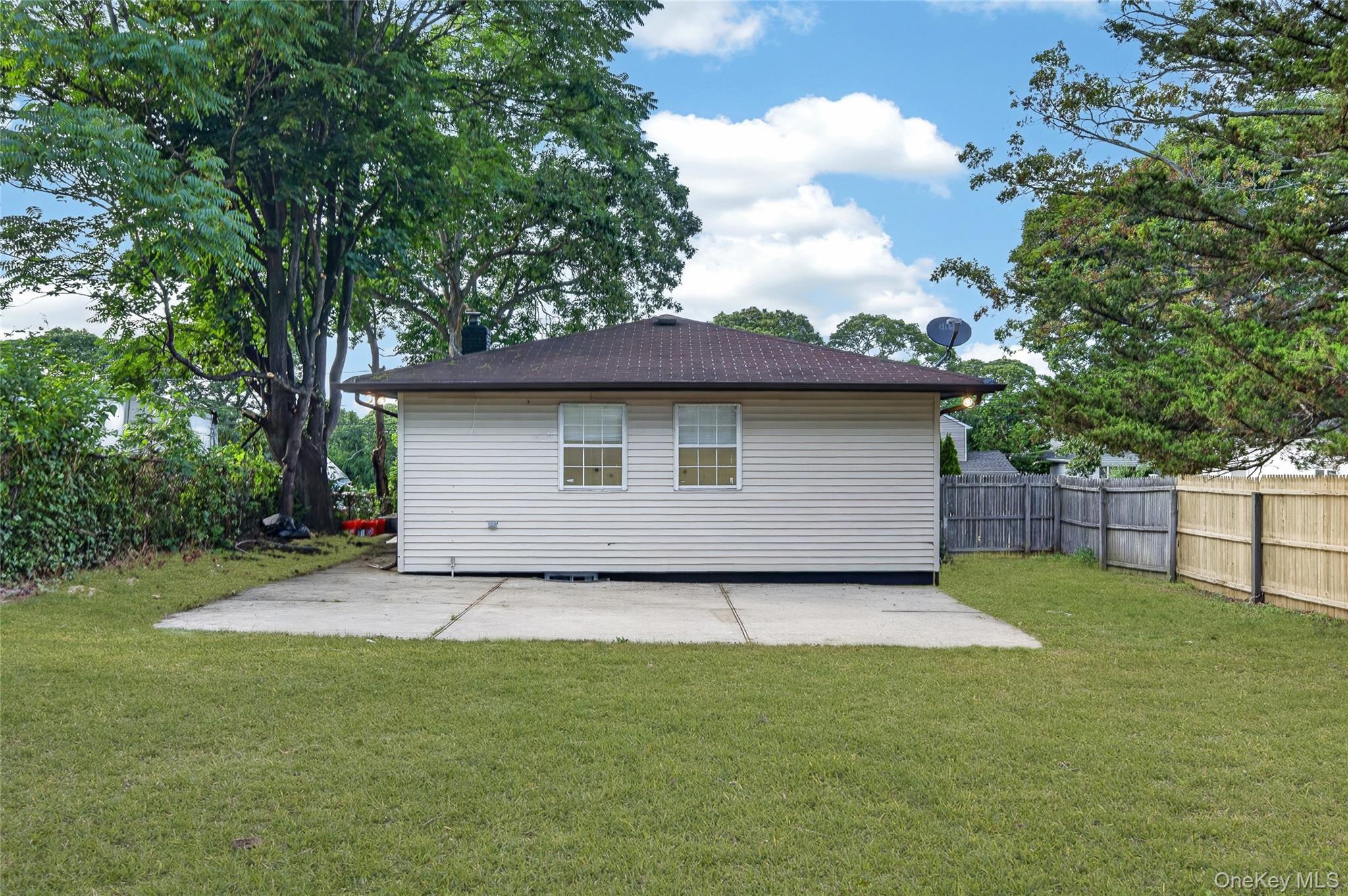 28 Roslyn Avenue – For Sale photo 32