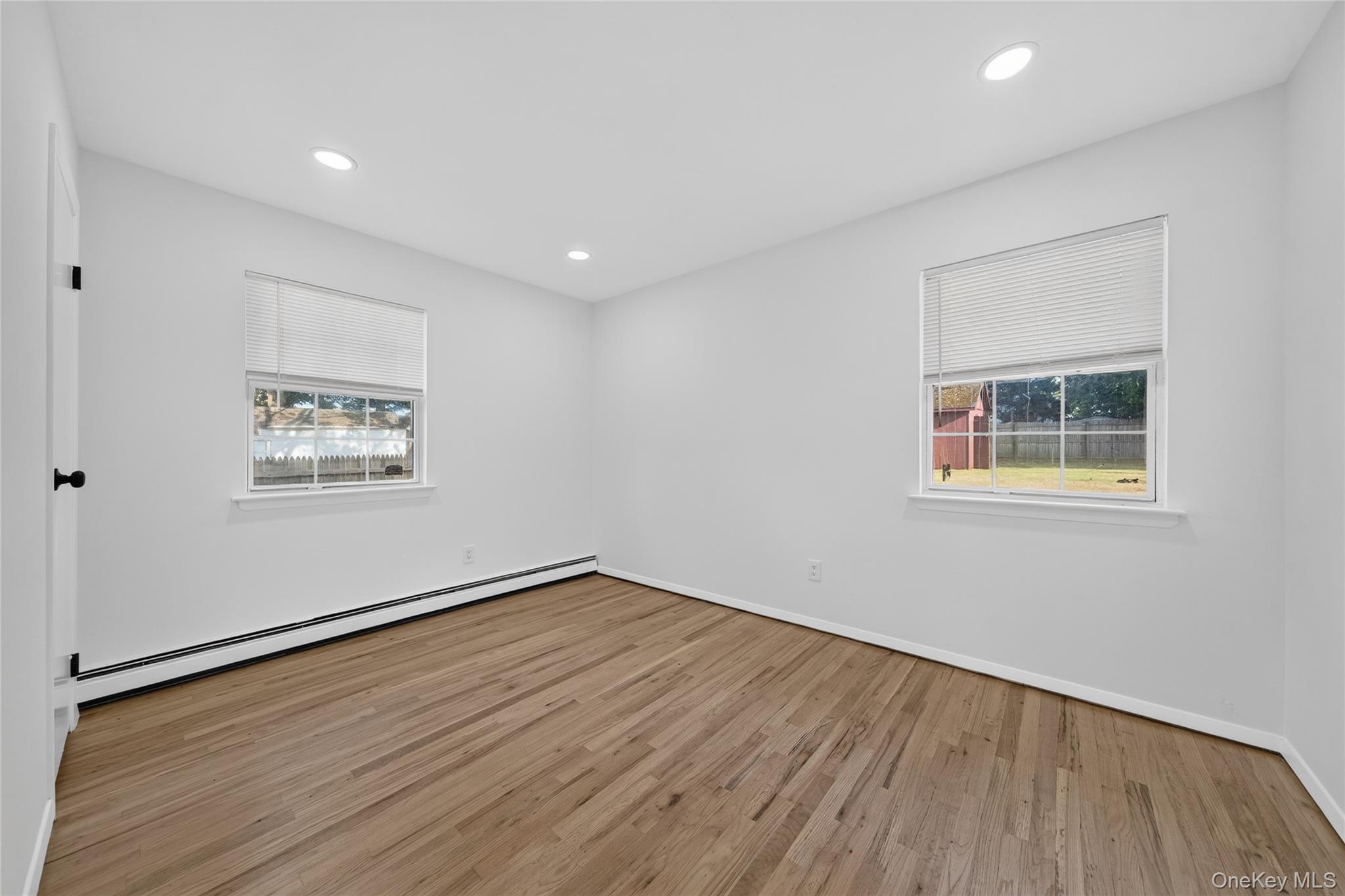 28 Roslyn Avenue – For Sale photo 10