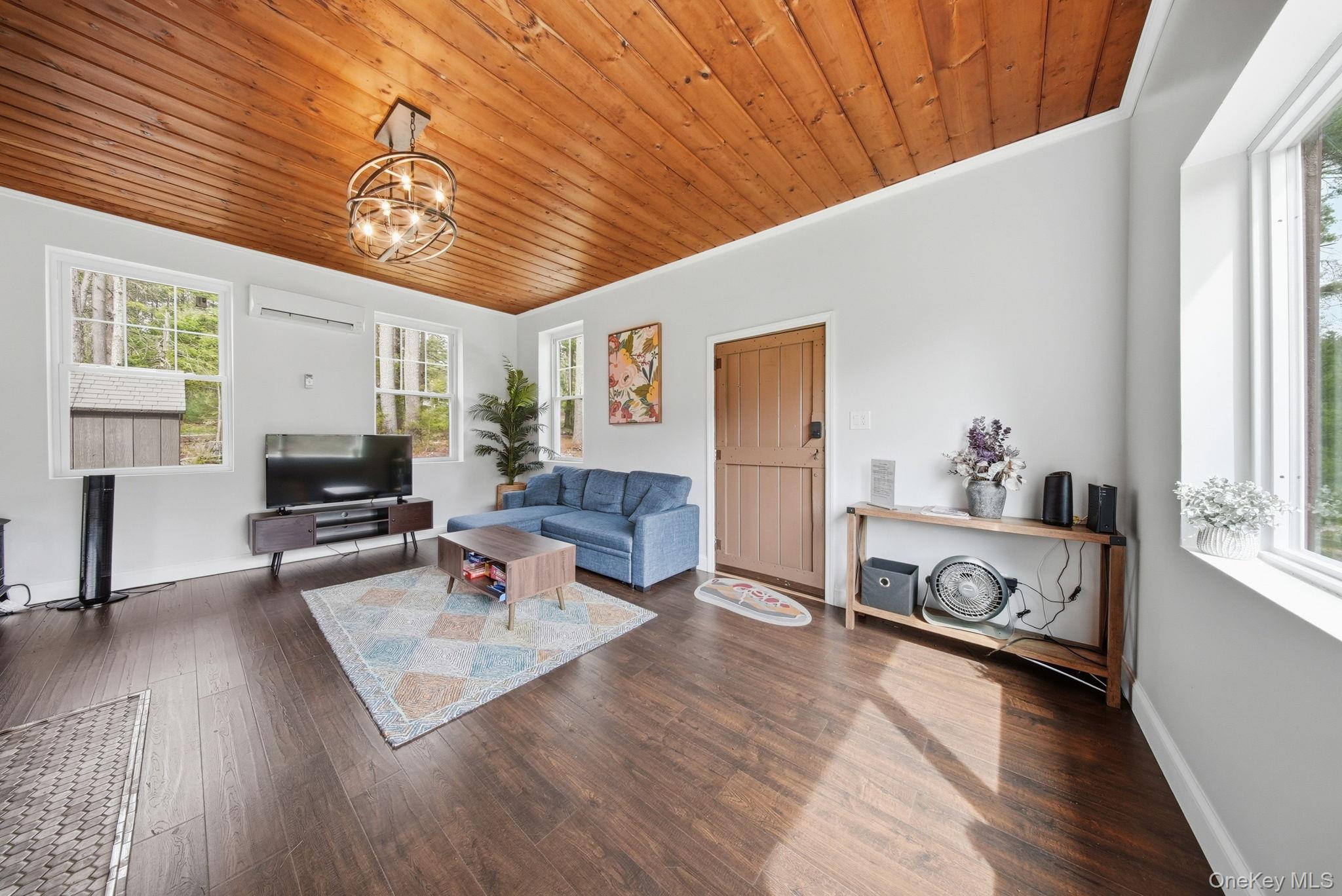 10 Stag Forest Road – For Sale photo 9
