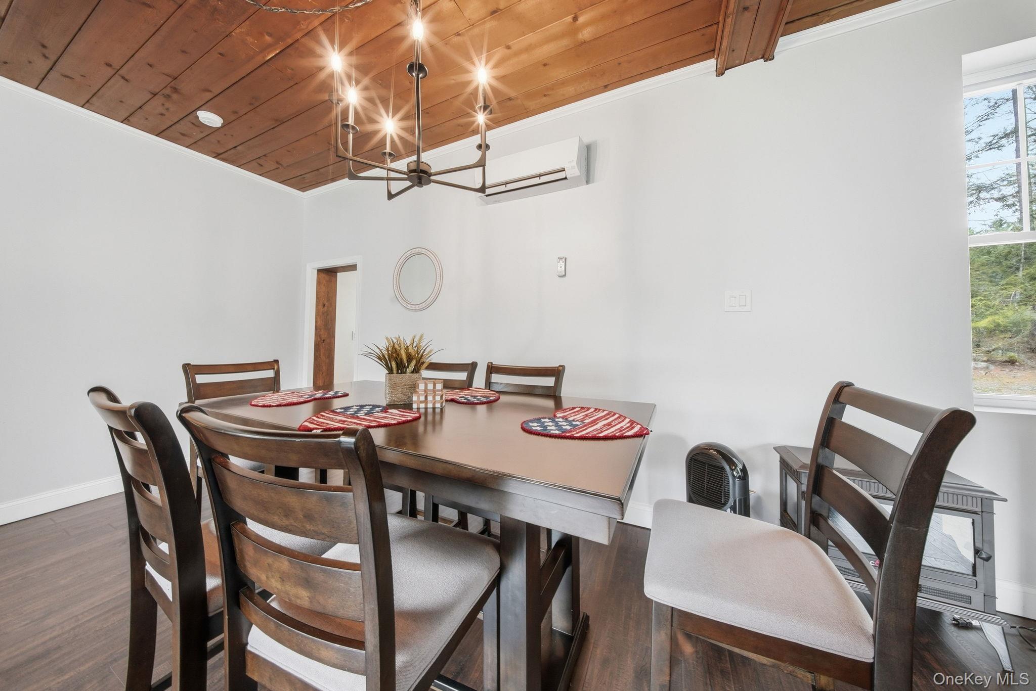 10 Stag Forest Road – For Sale photo 13