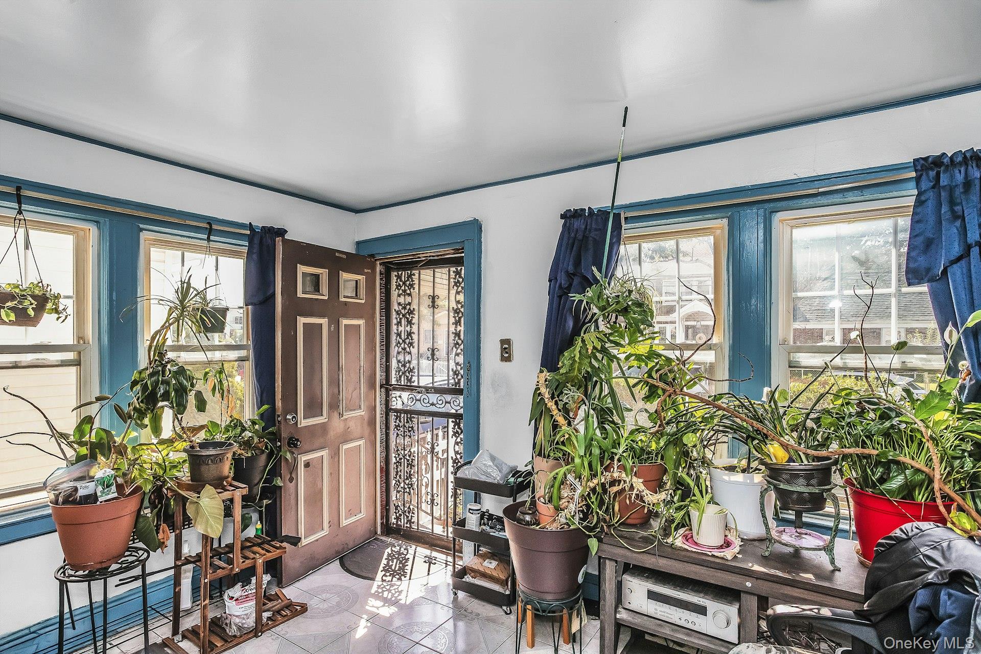 191-17 120th Avenue – For Sale photo 4