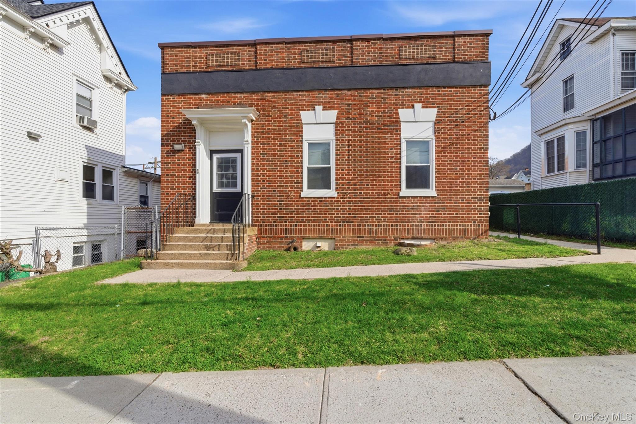 63 New Main Street – For Sale photo 2