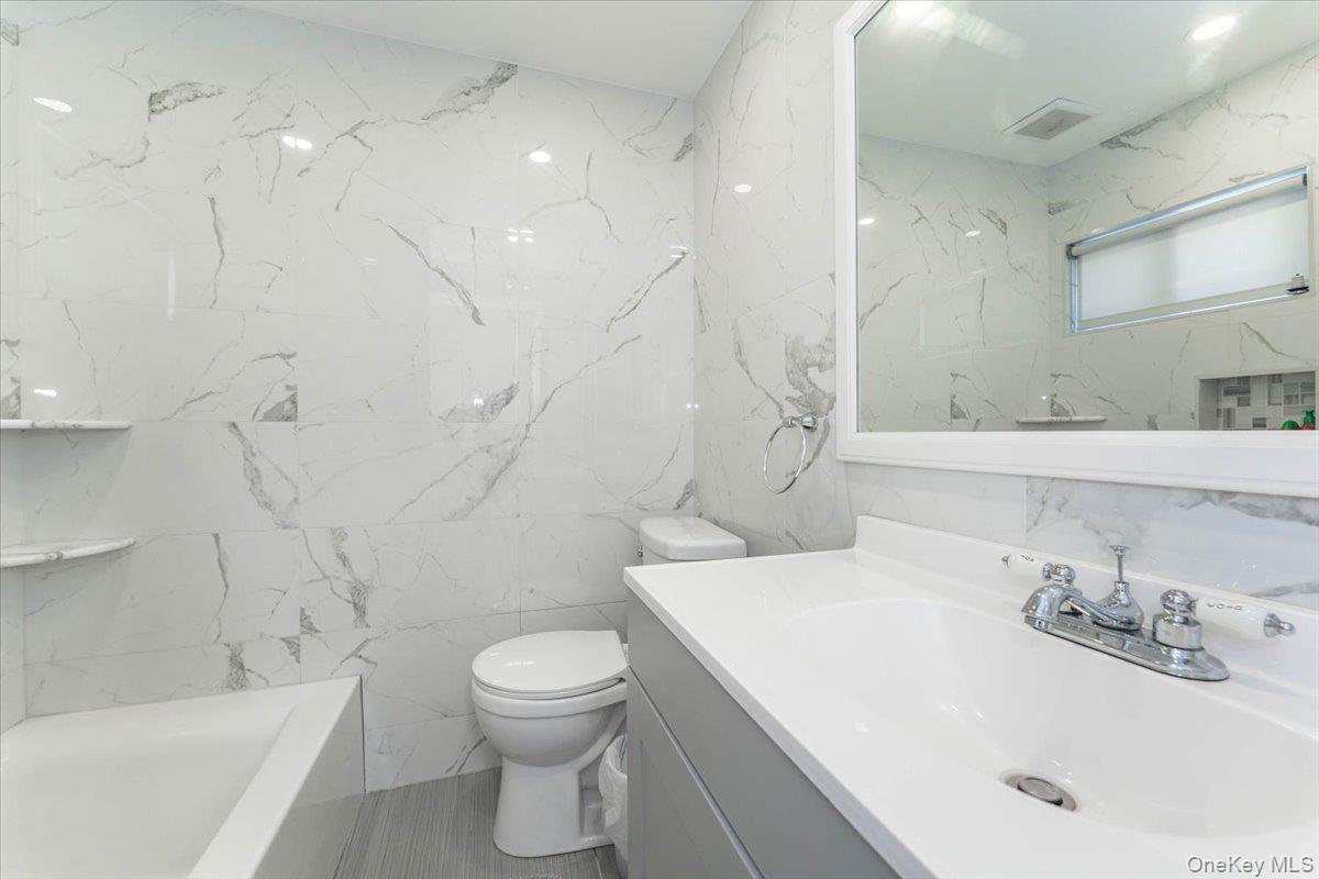 1068 Highland Place – For Sale photo 14