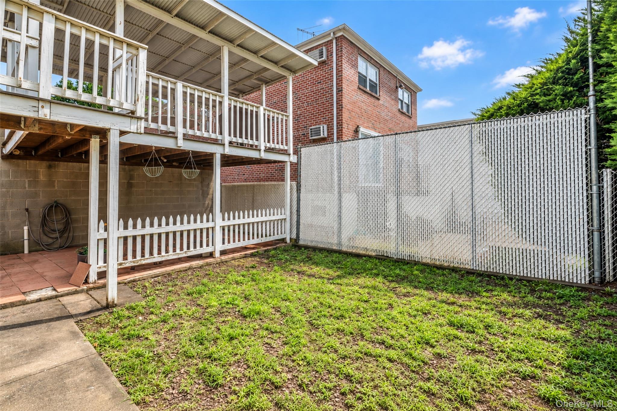 1559 Hollywood Avenue – For Sale photo 28