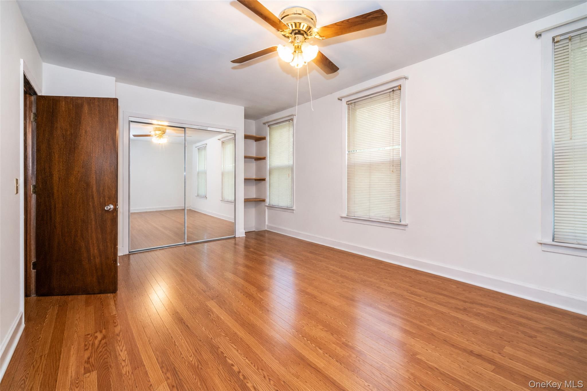 1559 Hollywood Avenue – For Sale photo 21