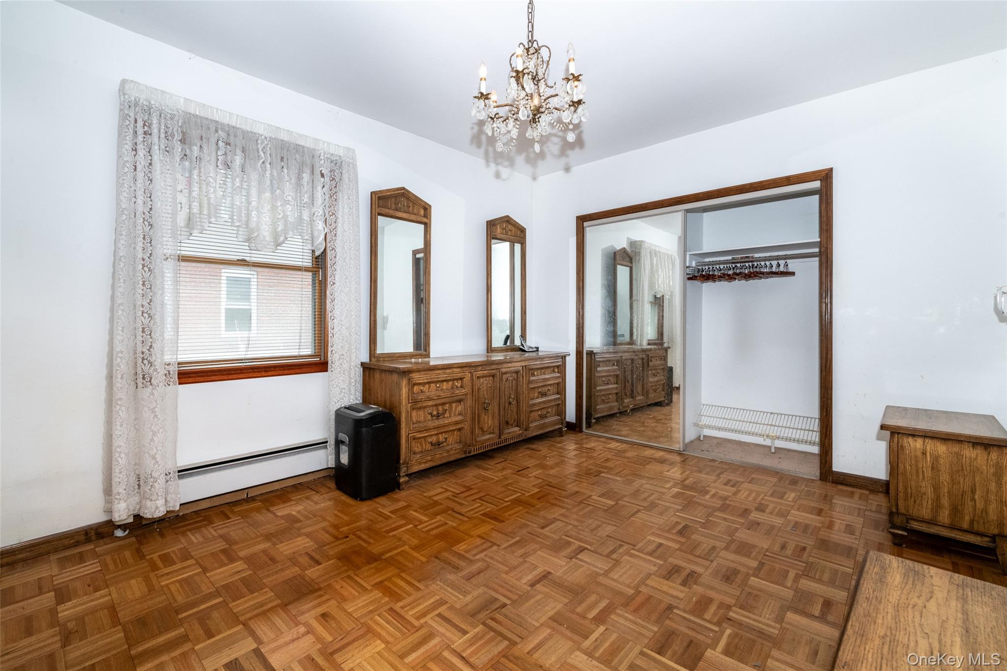 1559 Hollywood Avenue – For Sale photo 11