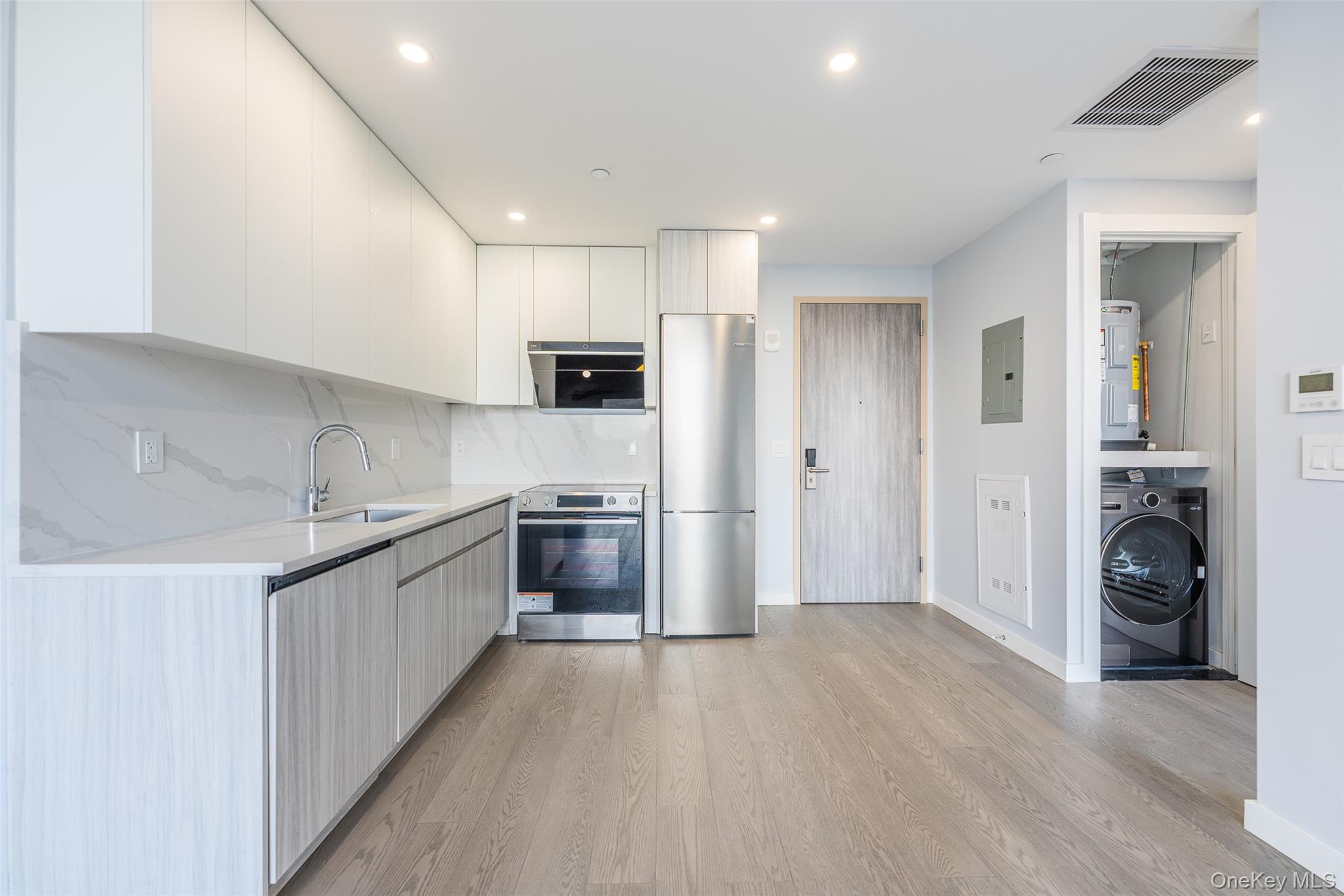 134-11 Franklin Avenue, Unit 9E photo 18