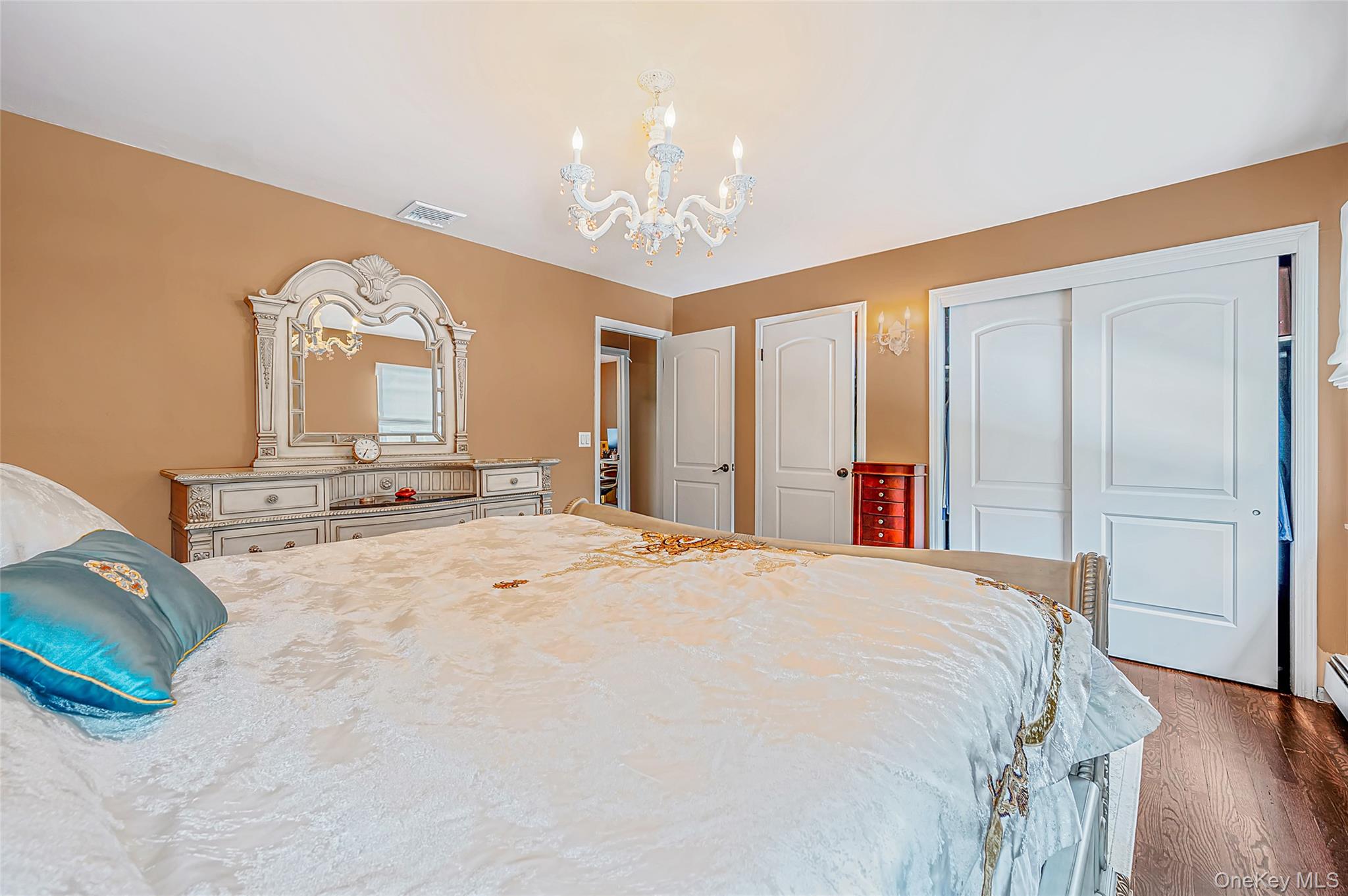 25 Kellogg Place – For Sale photo 12