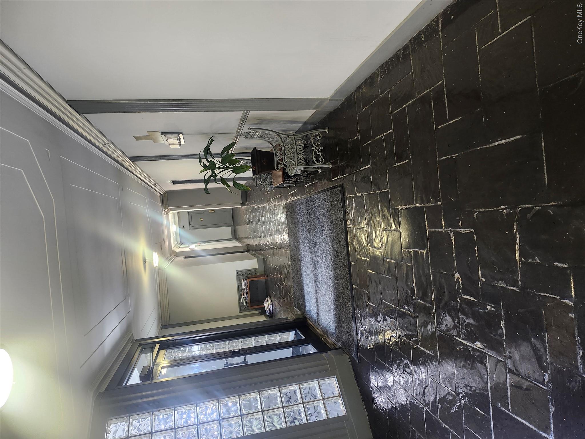 101 Ellwood Avenue, Unit 7E photo 5