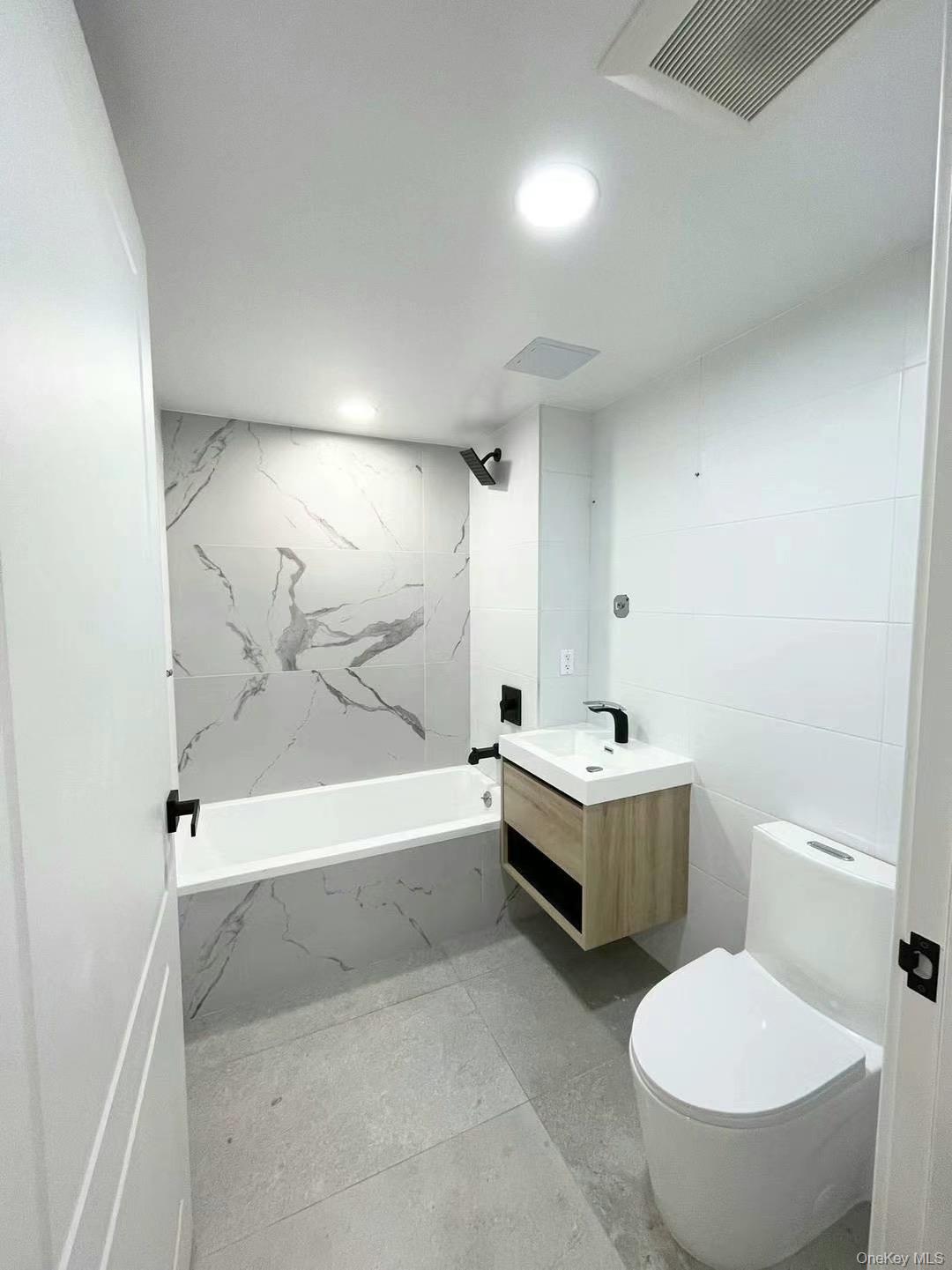 37-32 89th Street, Unit 2C photo 9