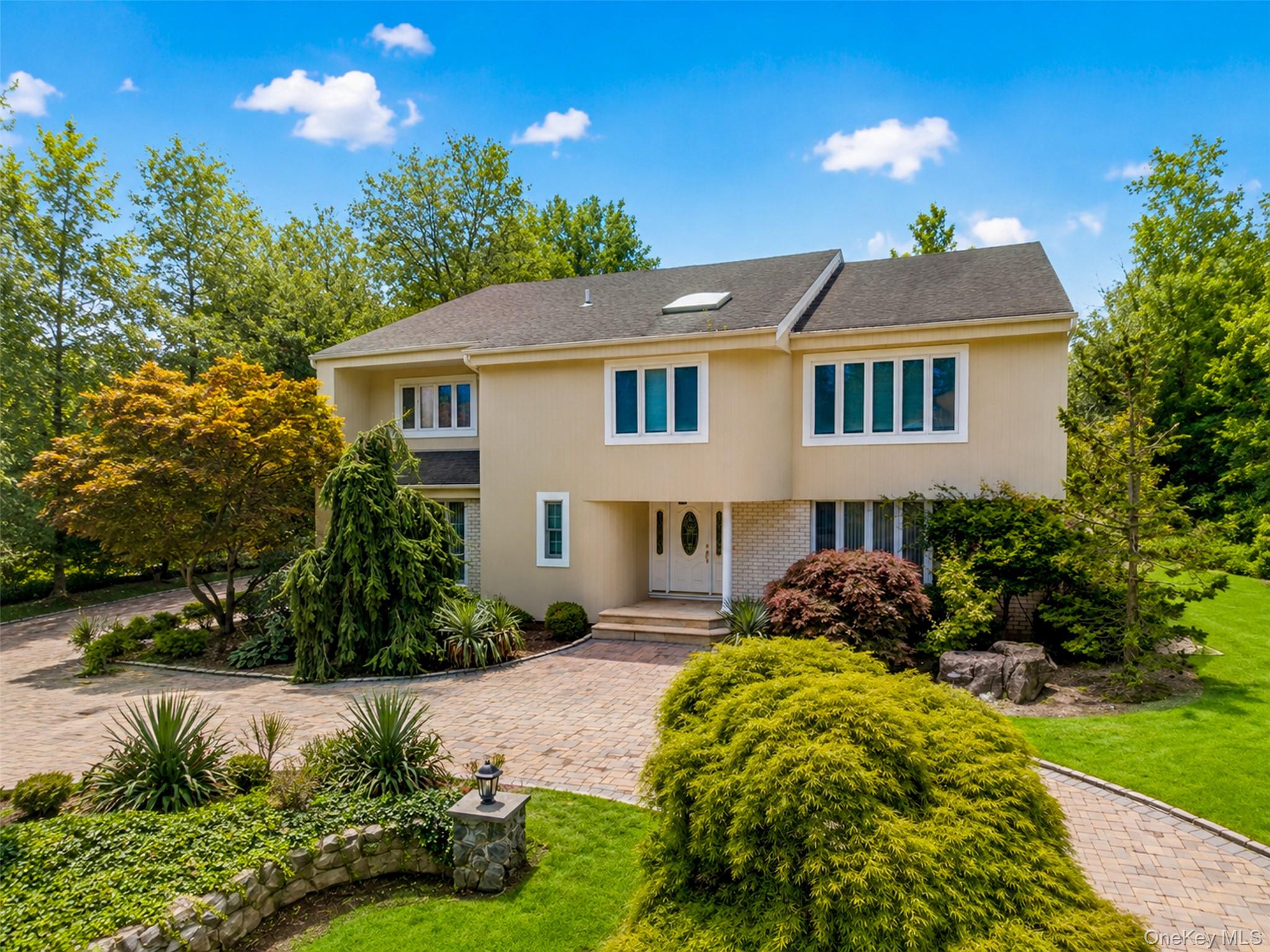 40 Bristol Drive – For Sale photo 2