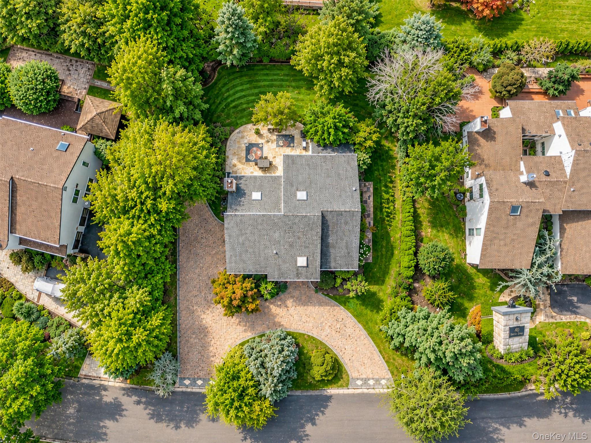 40 Bristol Drive – For Sale photo 34