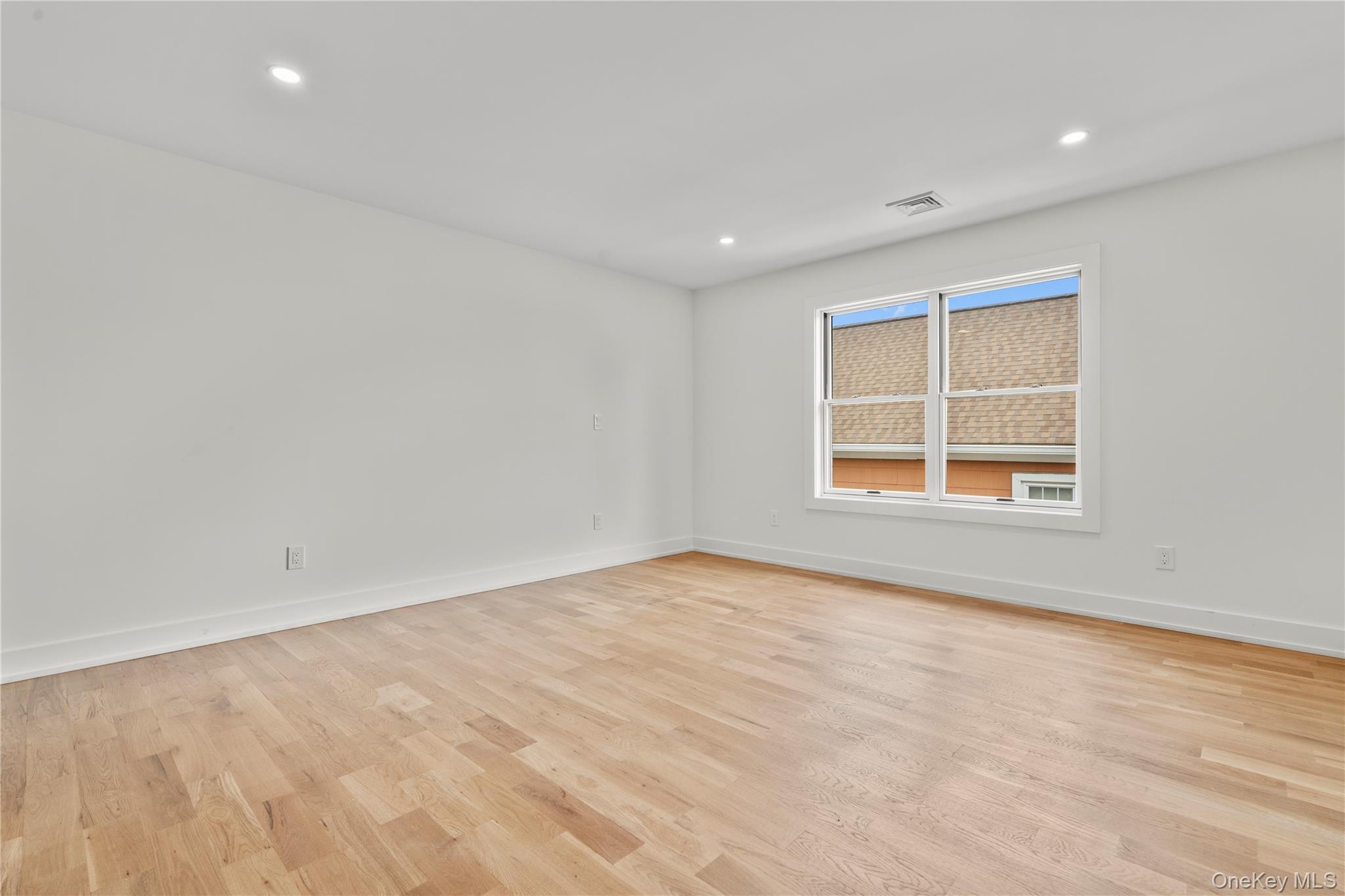 230 Trenchard Street – For Sale photo 20