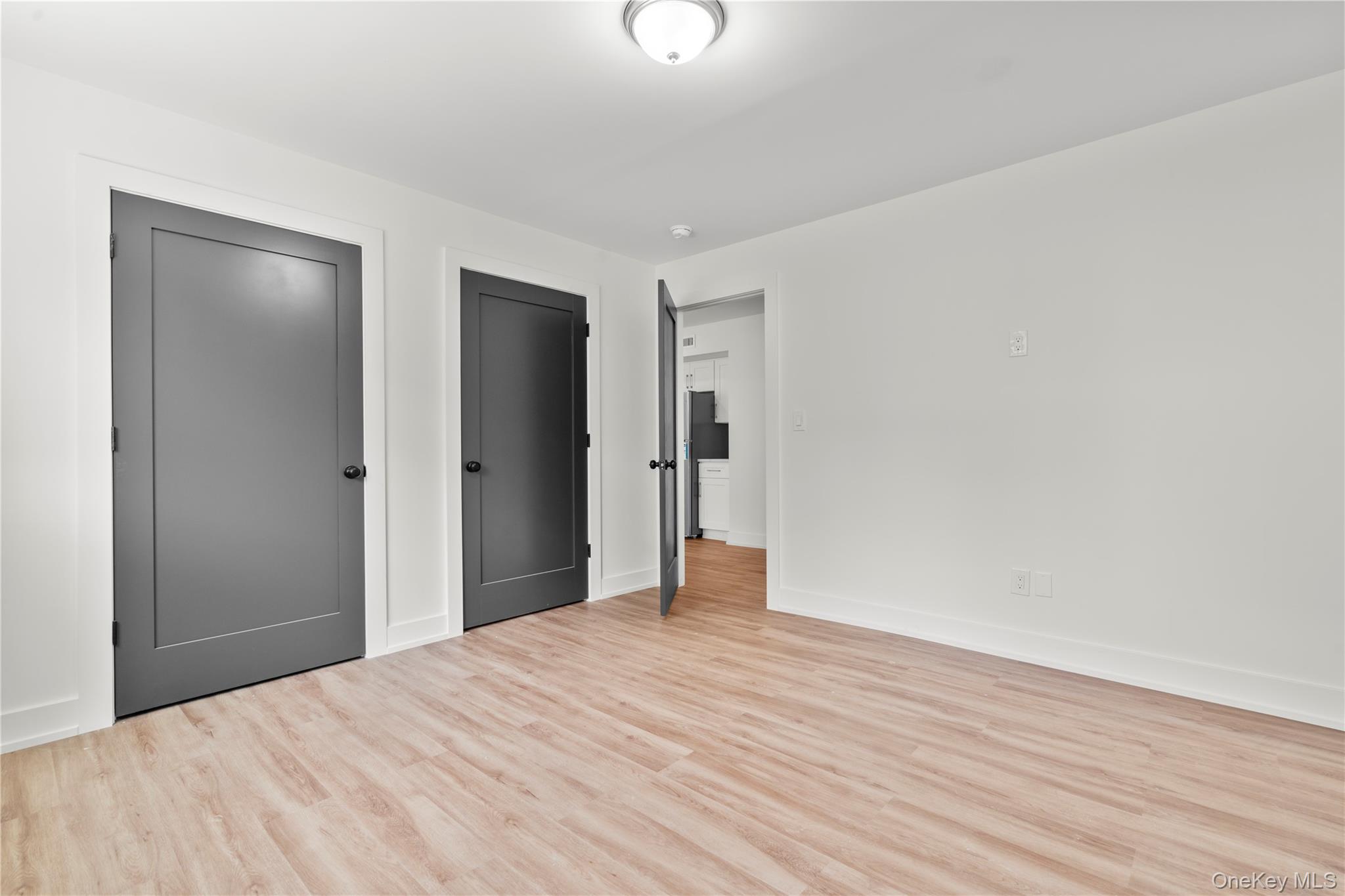 230 Trenchard Street – For Sale photo 31