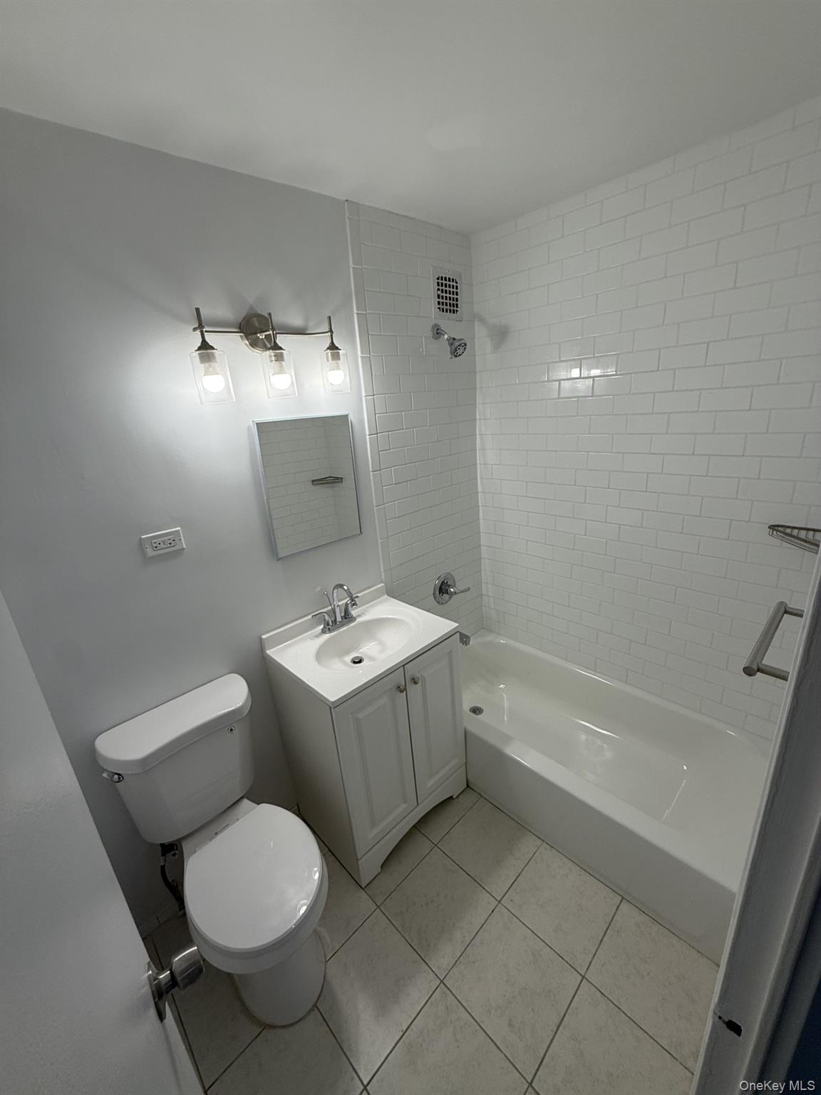 123-40 83 Avenue, Unit 11E photo 5