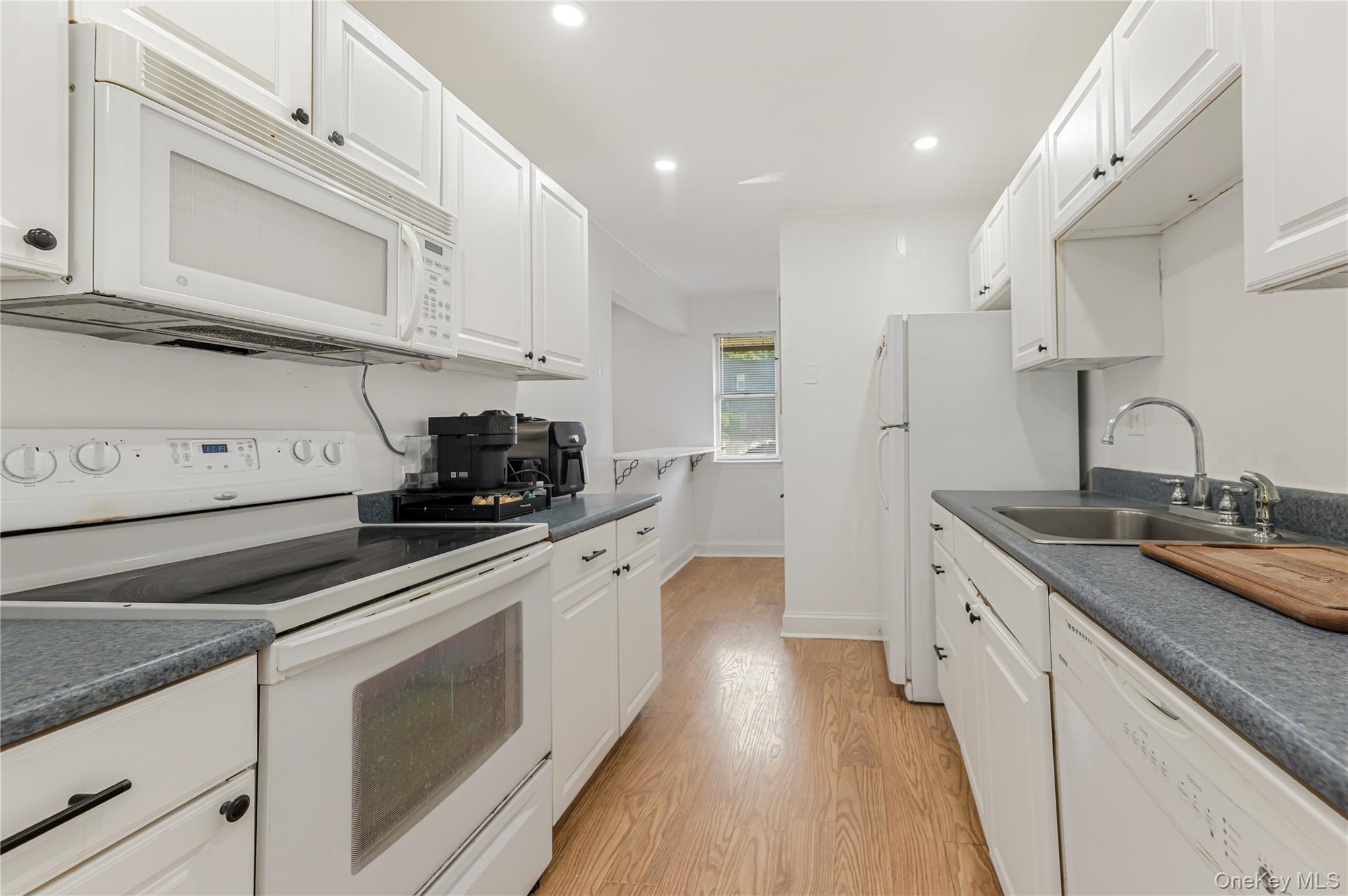 2 Crescent Drive, Unit #5 photo 11