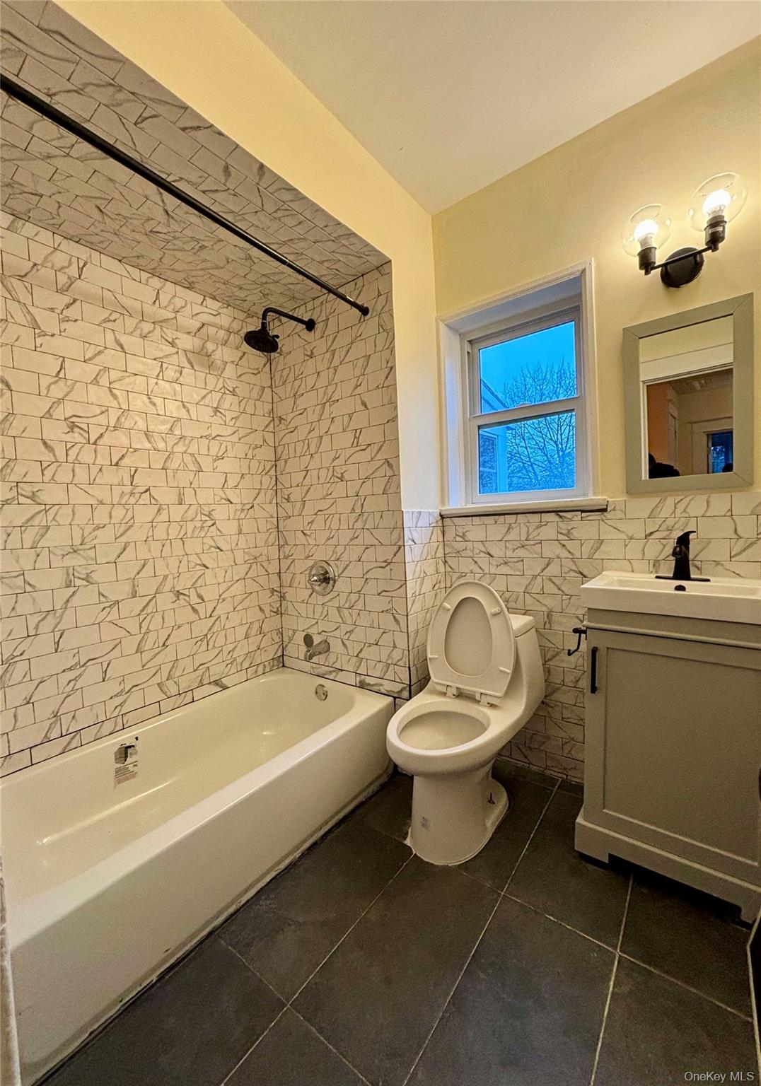 2674 W Main Street – For Rent photo 6