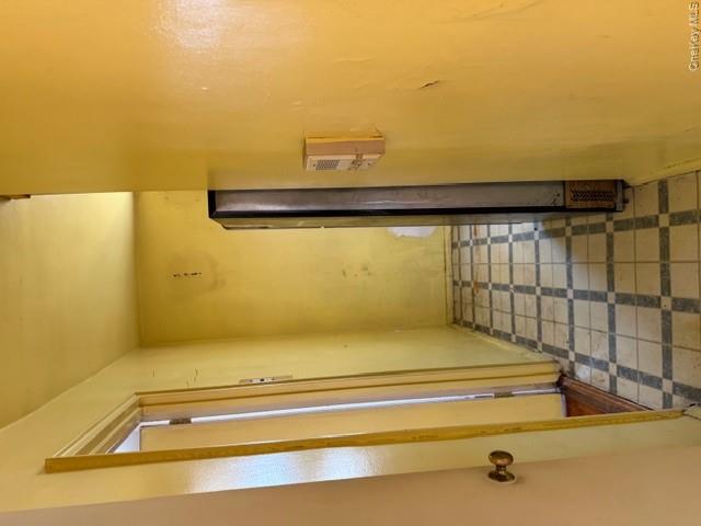 2835 Webb Avenue, Unit 8B photo 5
