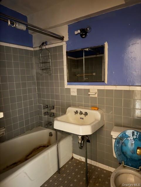 2835 Webb Avenue, Unit 8B photo 15