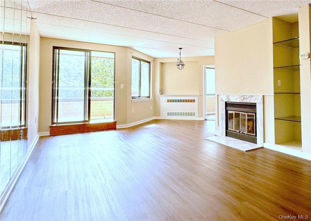680 W Boston Post Road, Unit 3Q photo 6